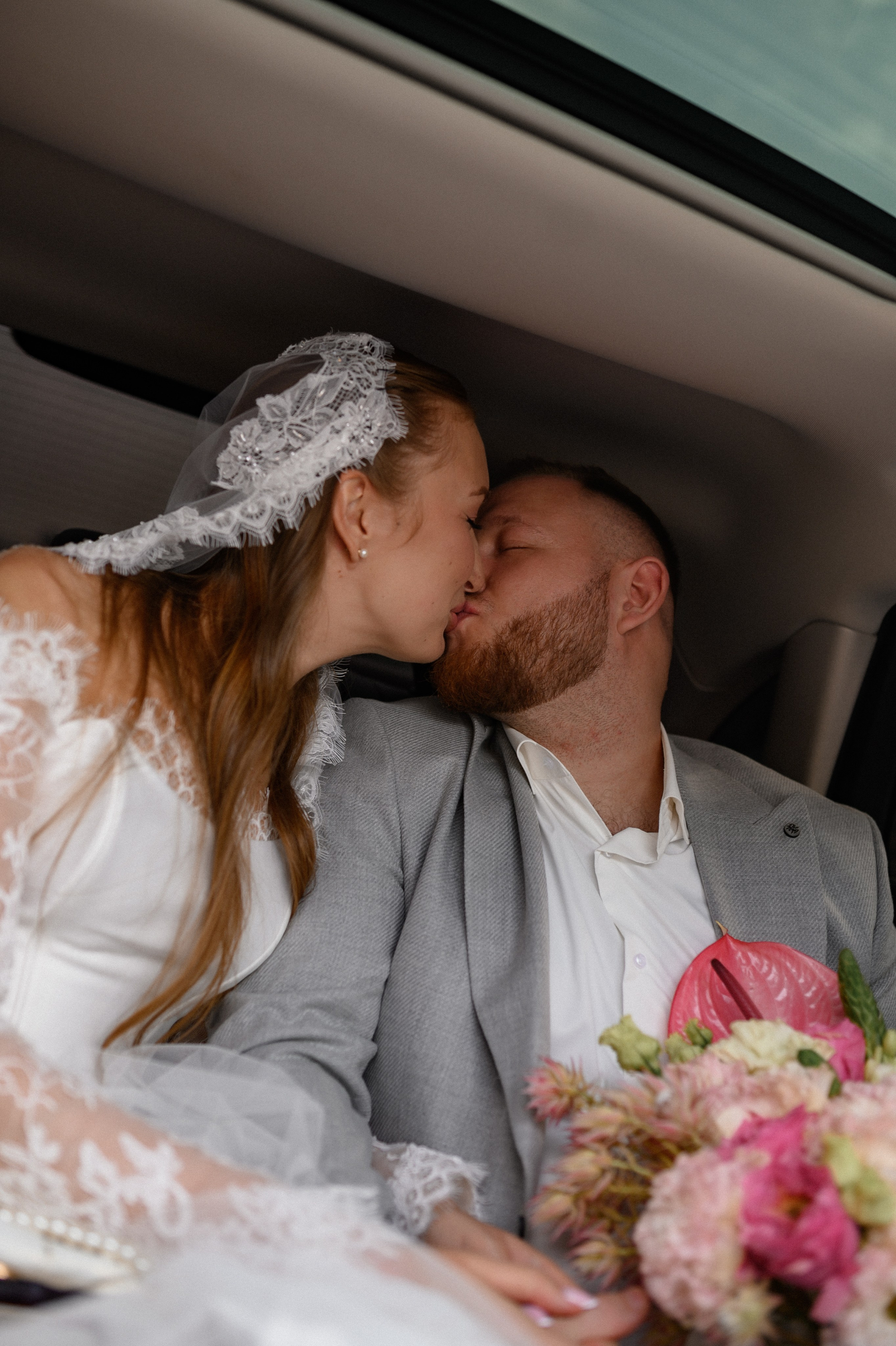 Денис и Даша. Северный речной вокзал. Семейный и свадебный lifestyle-фотограф в Москве Мария Петрова