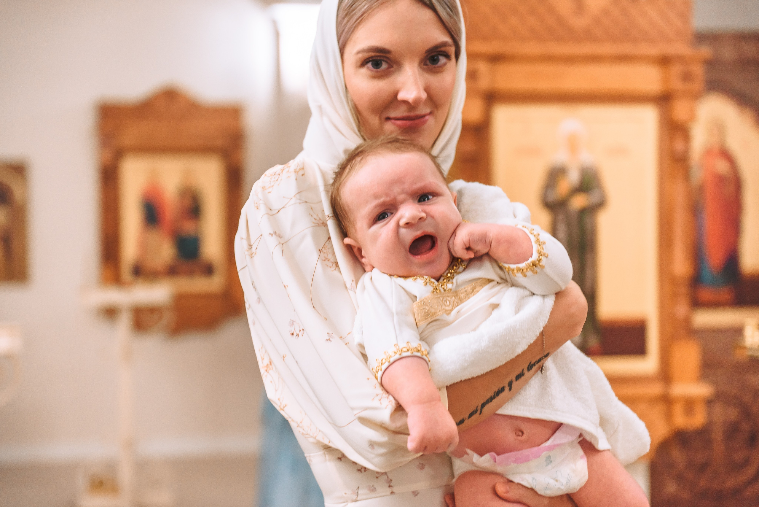 Крещение в Храме иконы Божией Матери Неупиваемая Чаша. Свадебный и семейный фотограф в Москве Юлия Винник