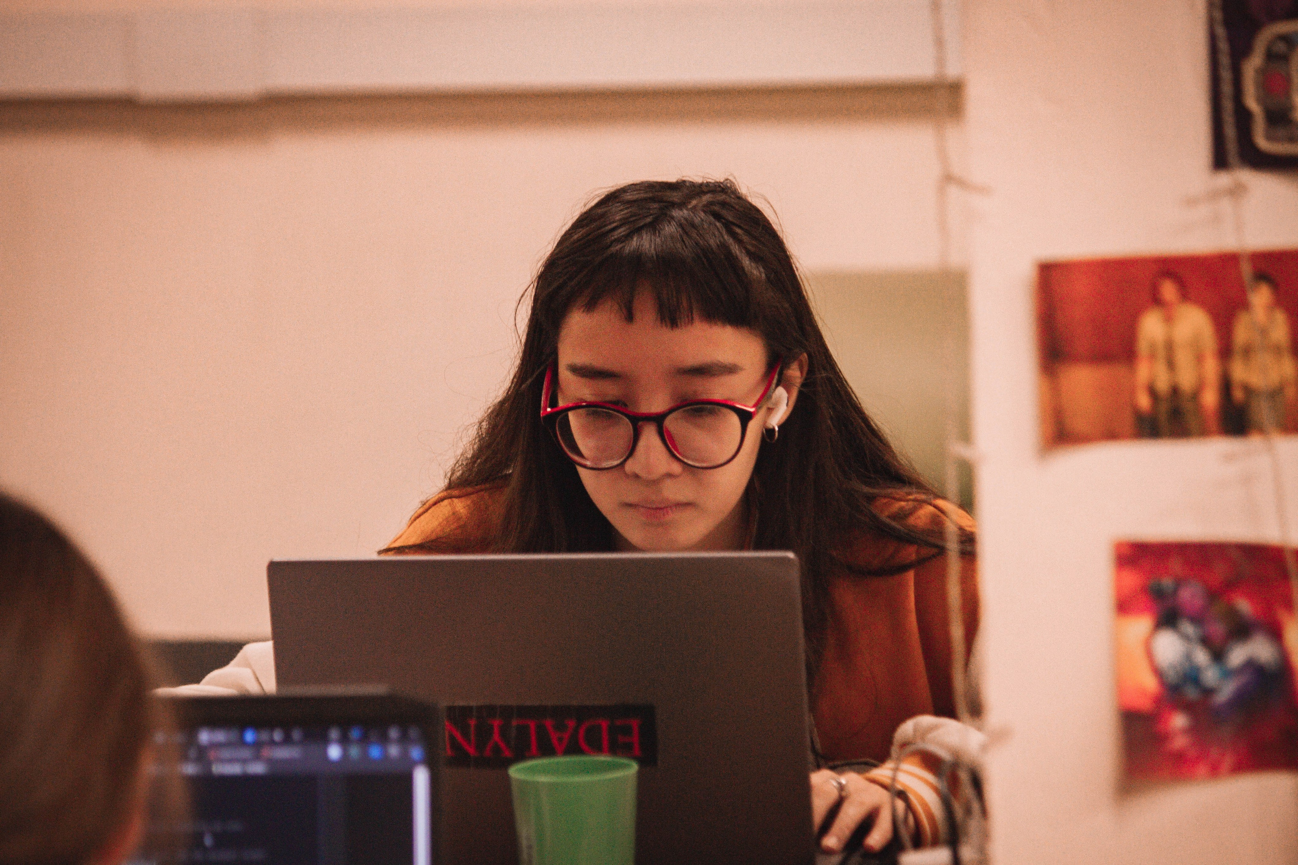 ЖЕНСКИЙ ГЕЙМДЖЕМ — Творческий сбор разработчиц. Создадим шедевр? Виталина и её фотоискусство