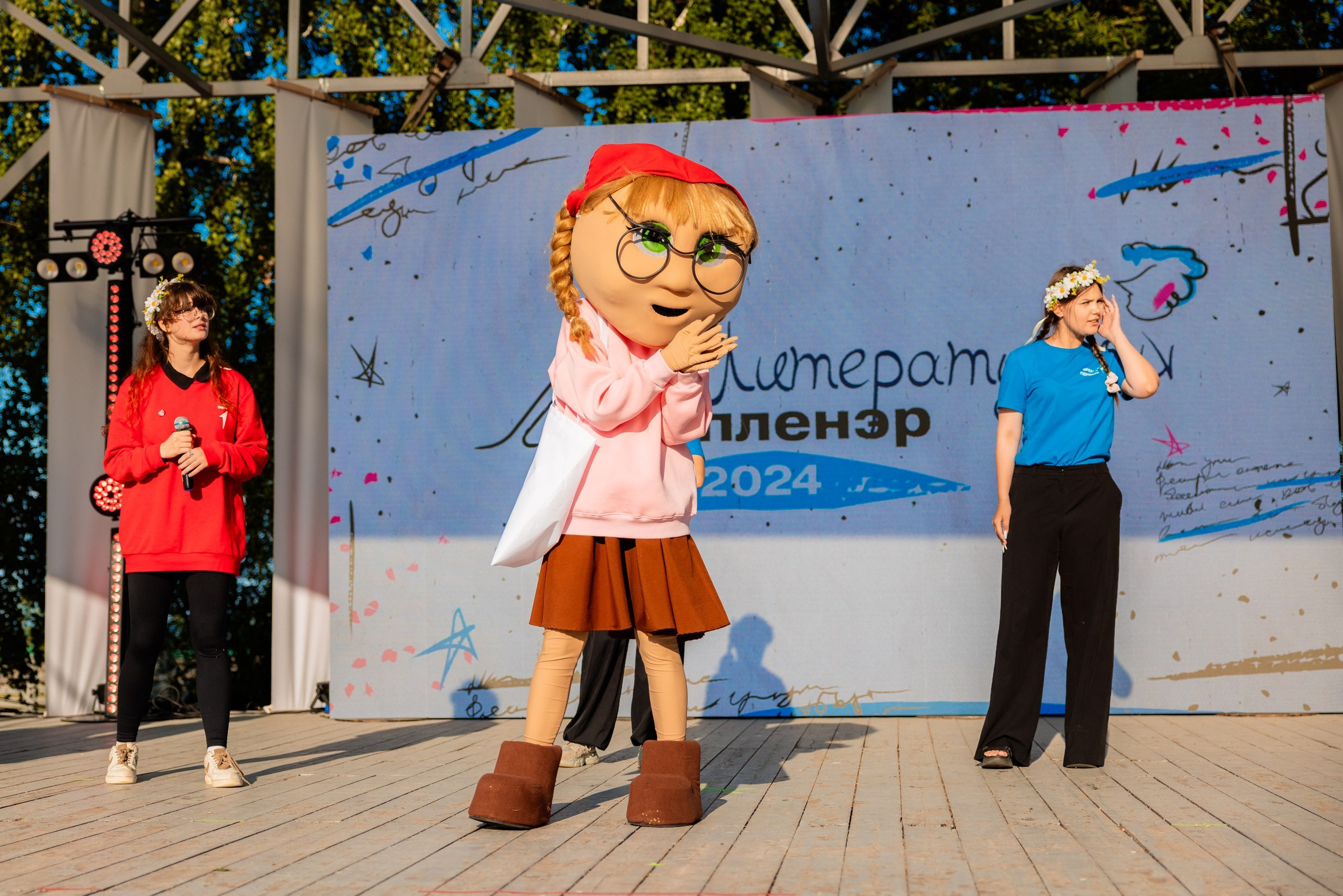 Литературный марафон. Съёмка фото, видео, фотосессия. Выпускные альбомы, свадьбы