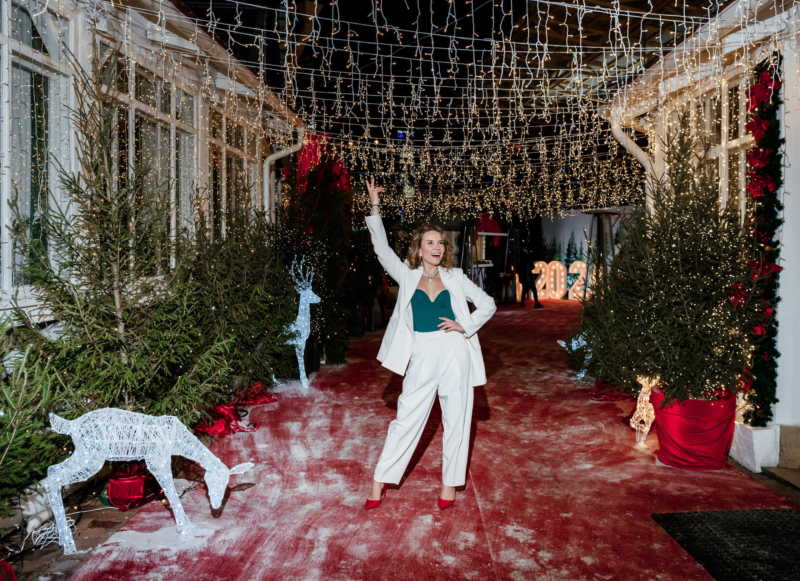 НОВЫЙ ГОД | 31.12.2023 | МО, ресторан «Веранда у дачи». МашаШарики | Декоратор | Москва