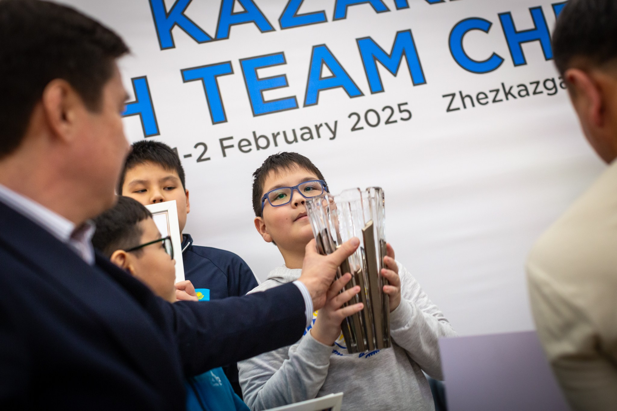 2025.02.01 KAZAKHMYS Youth Team Chess CUP 2025 — Closing Ceremony. Фотограф Анна Штурман (репортажная съёмка любых событий и мероприятий) Anna Shtourman photographer