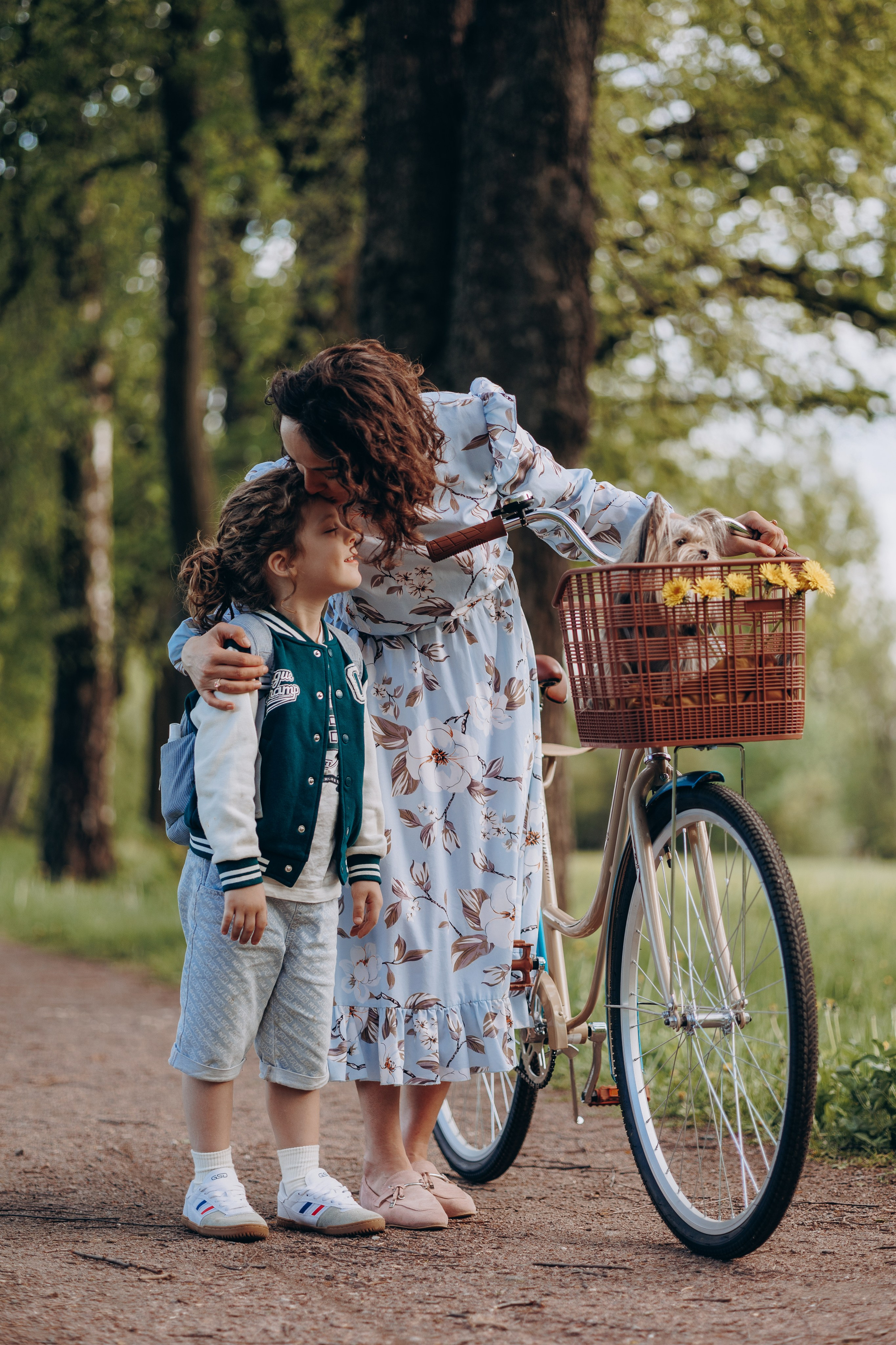 Прогулка с Юлией и Сэми в Ленинских горках. Семейный, женский фотограф Москве Лиза Лутцева