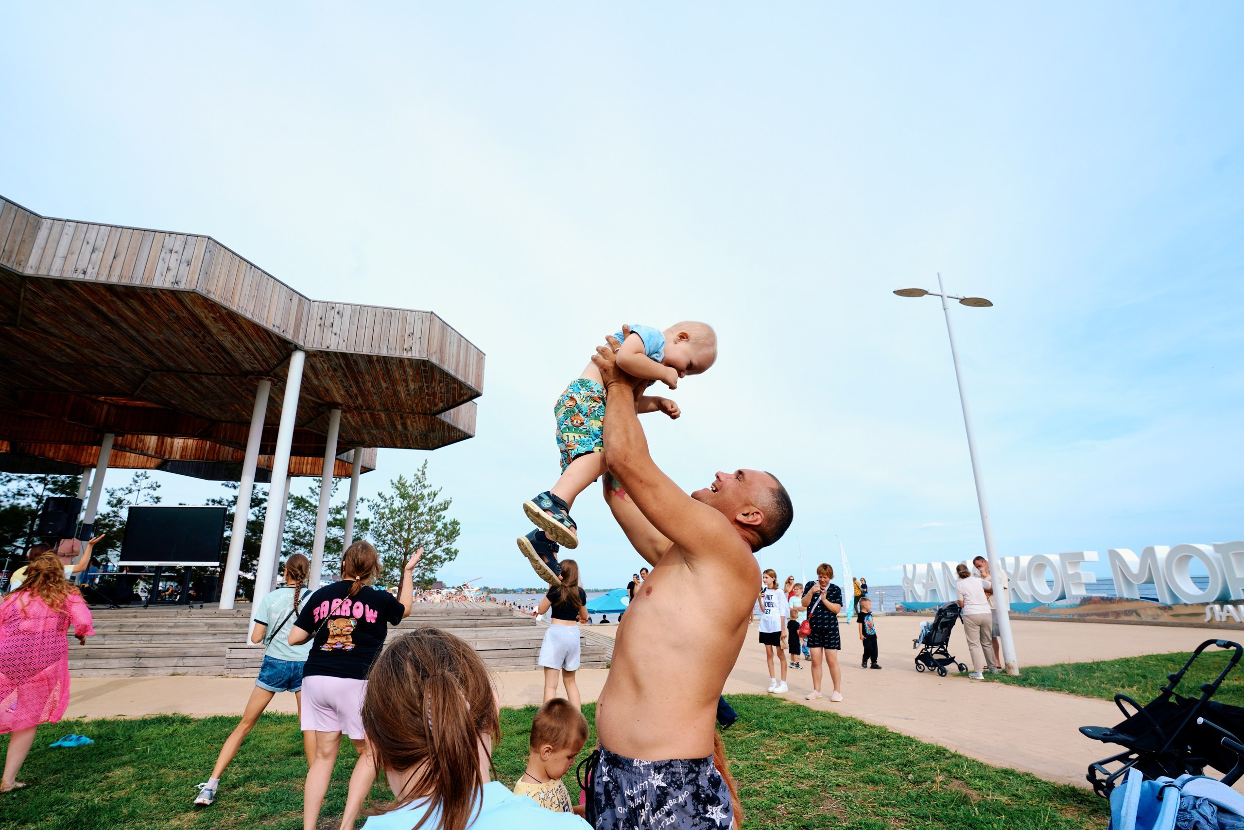 Пляжный маркет 2024, г. Лаишево. Фотограф Казань