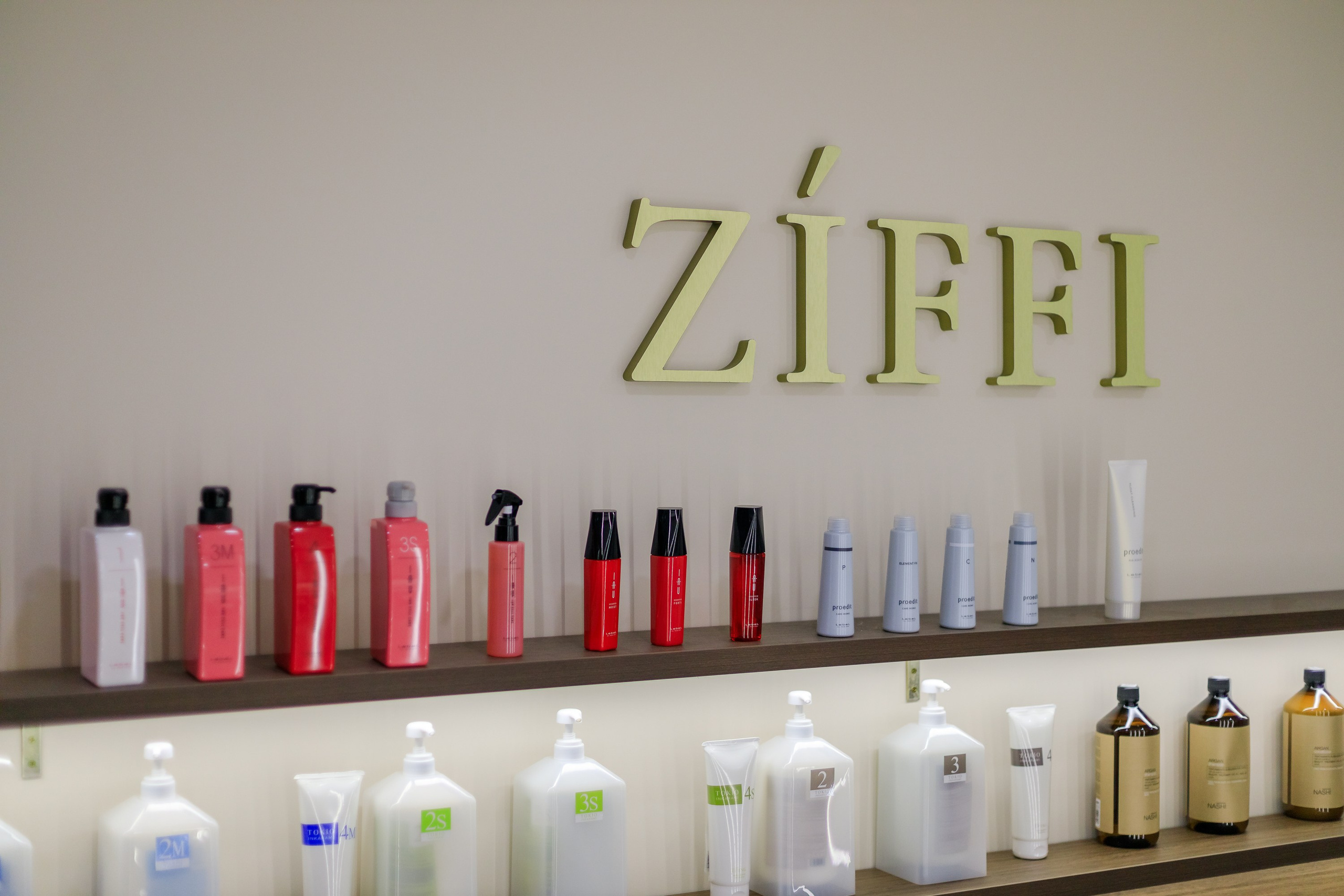 Интерьерная съемка салона красоты. Интерьерный фотограф в Москве Роман Потапов