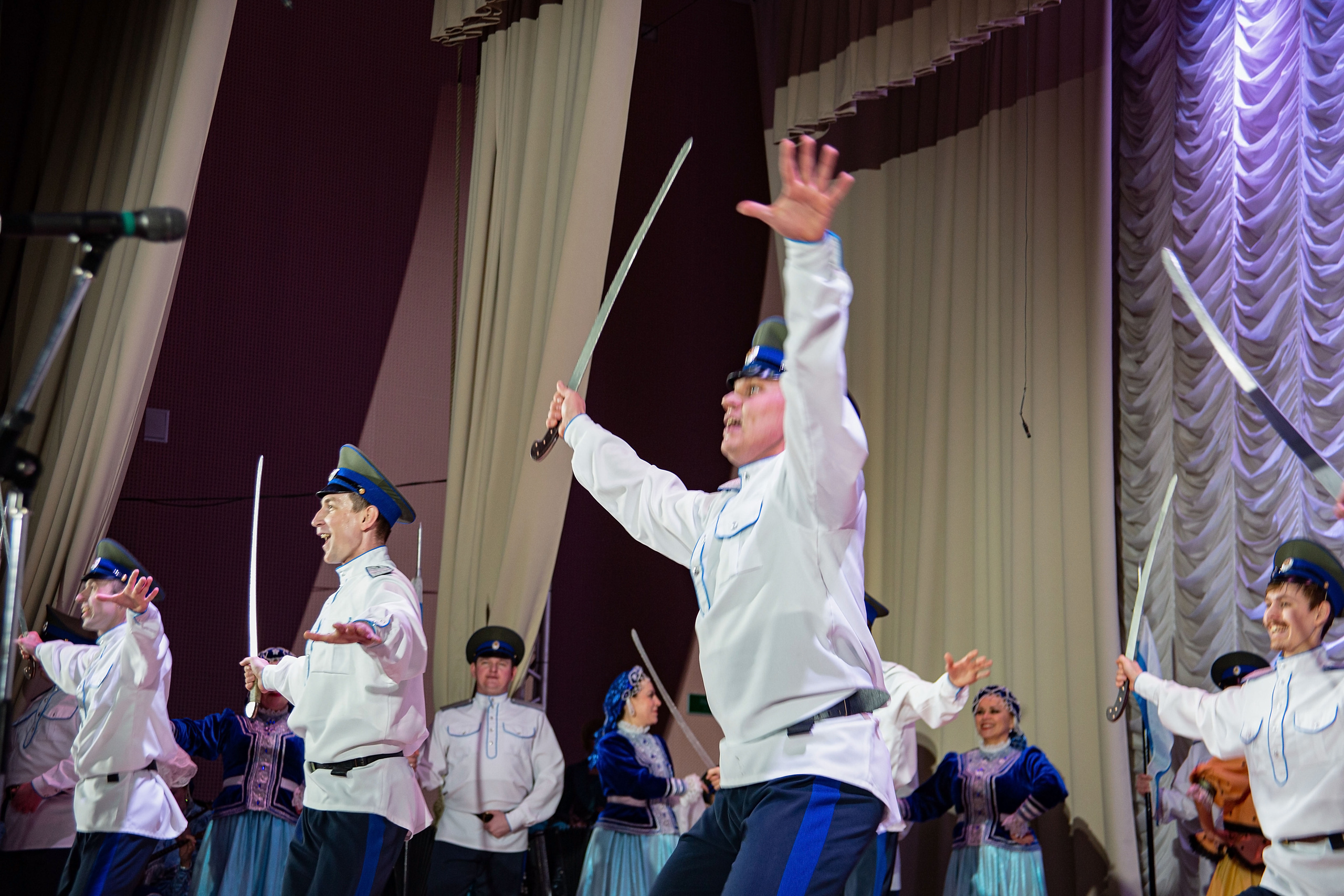 Оренбургский Народный хор в Илеке. Съемка 28 января2022. Валерий Логачев. Фото, музыка, видео — для души