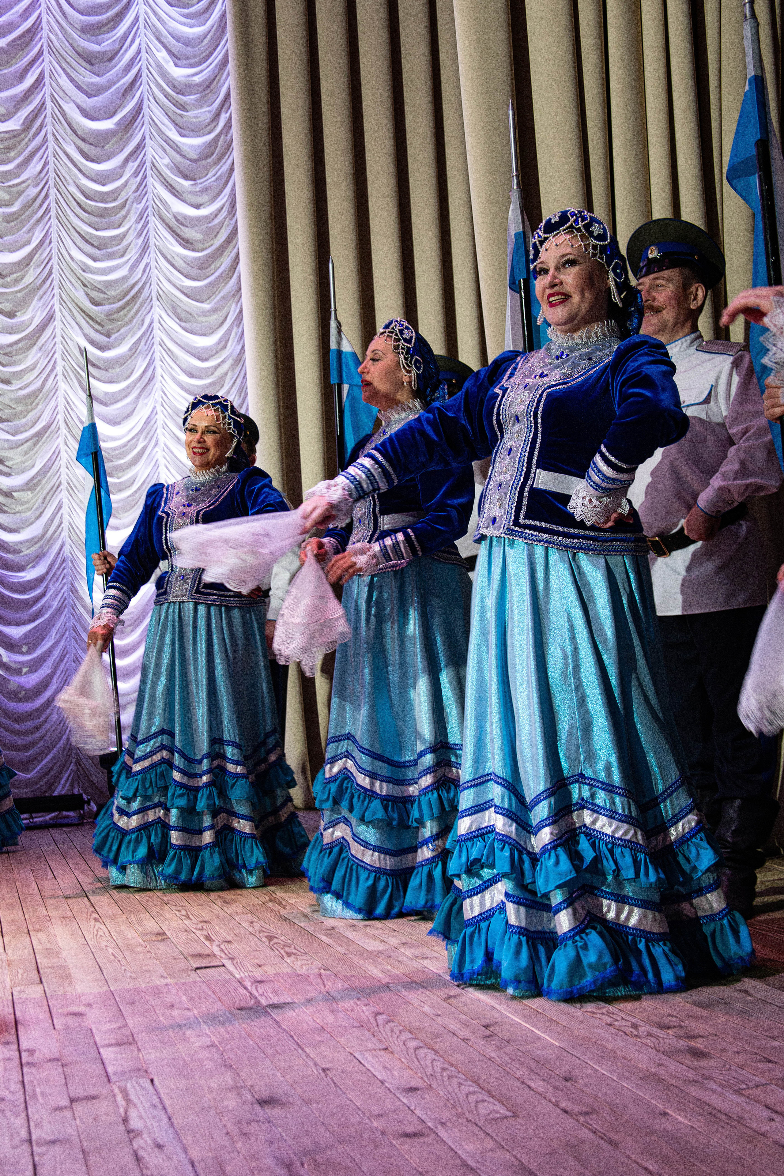 Оренбургский Народный хор в Илеке. Съемка 28 января2022. Валерий Логачев. Фото, музыка, видео — для души