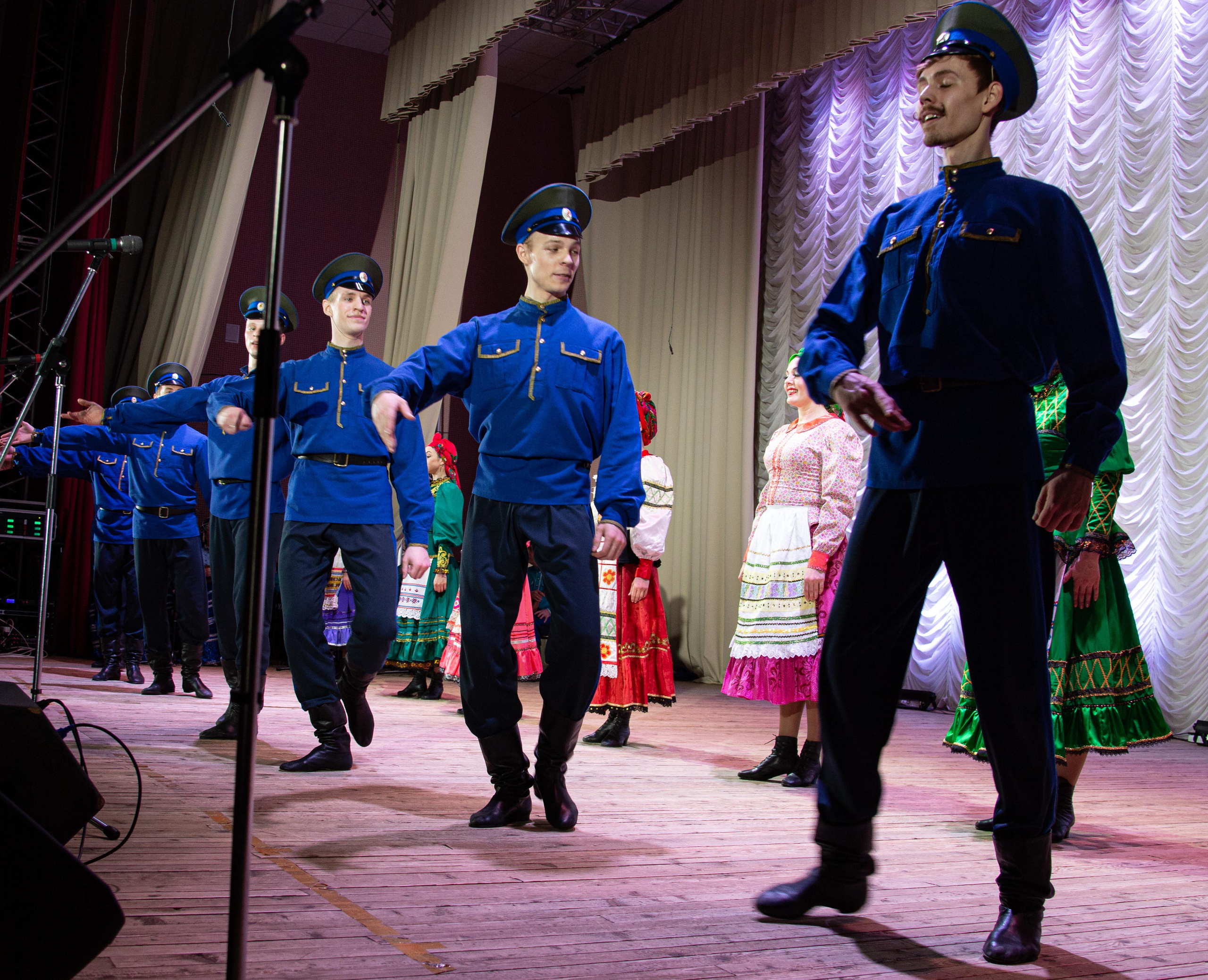 Оренбургский Народный хор в Илеке. Съемка 28 января2022. Валерий Логачев. Фото, музыка, видео — для души