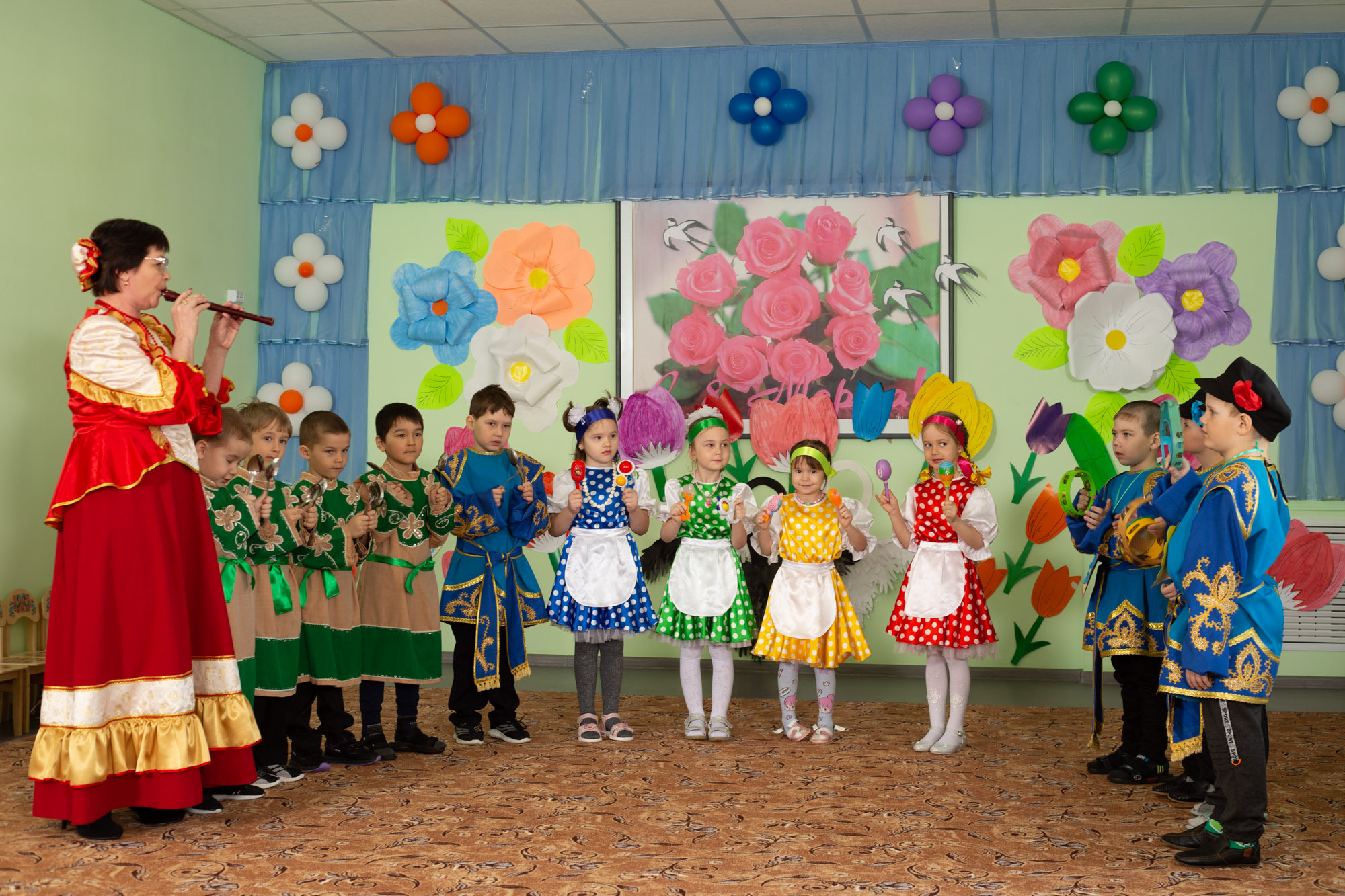 Кардаиловский детский сад. Утренник «Жаворонки». Валерий Логачев. Фото, музыка, видео — для души