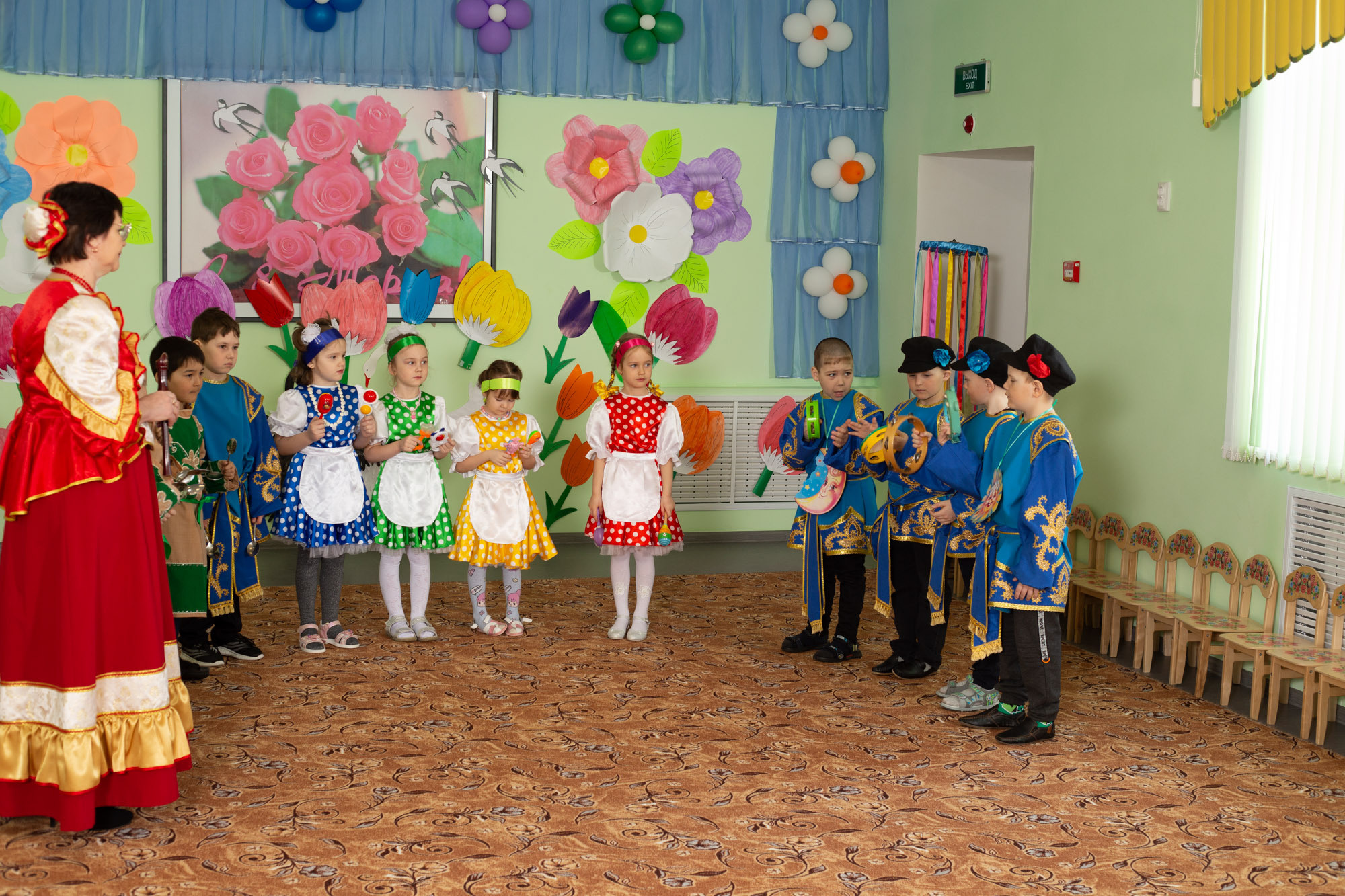 Кардаиловский детский сад. Утренник «Жаворонки». Валерий Логачев. Фото, музыка, видео — для души