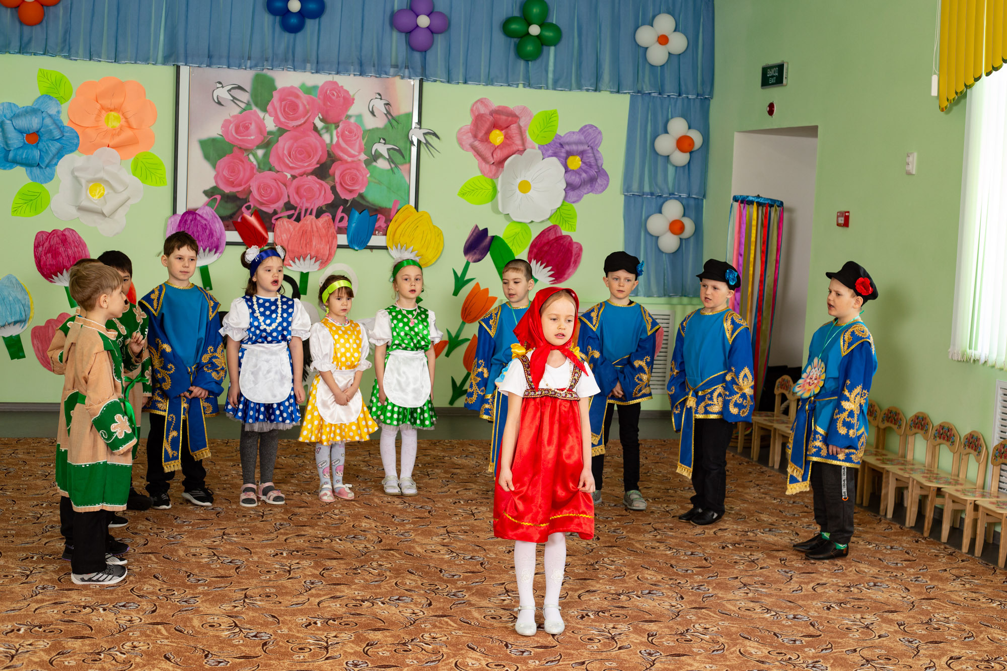 Кардаиловский детский сад. Утренник «Жаворонки». Валерий Логачев. Фото, музыка, видео — для души