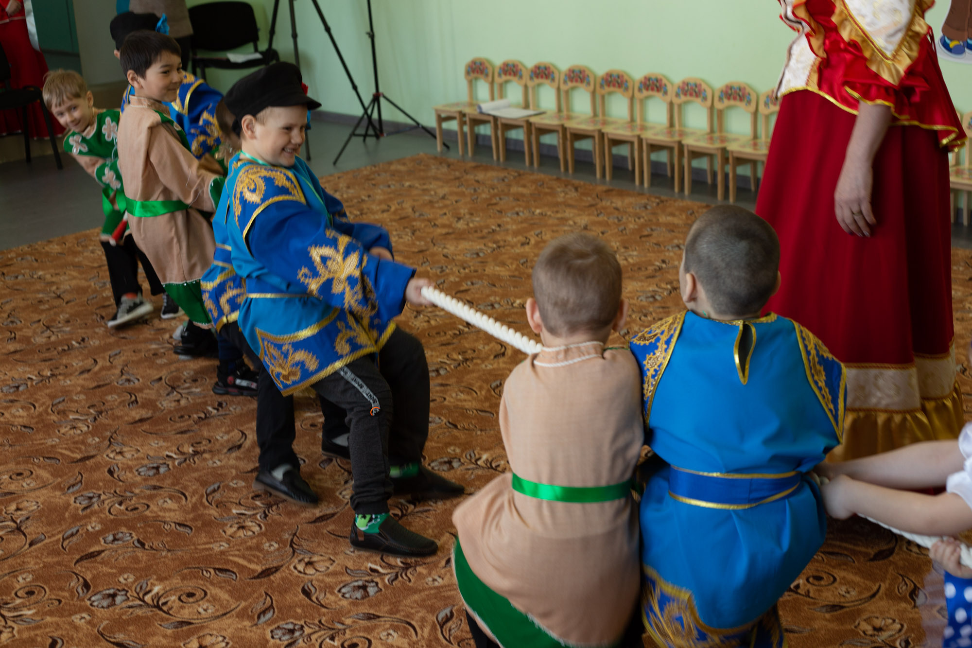 Кардаиловский детский сад. Утренник «Жаворонки». Валерий Логачев. Фото, музыка, видео — для души