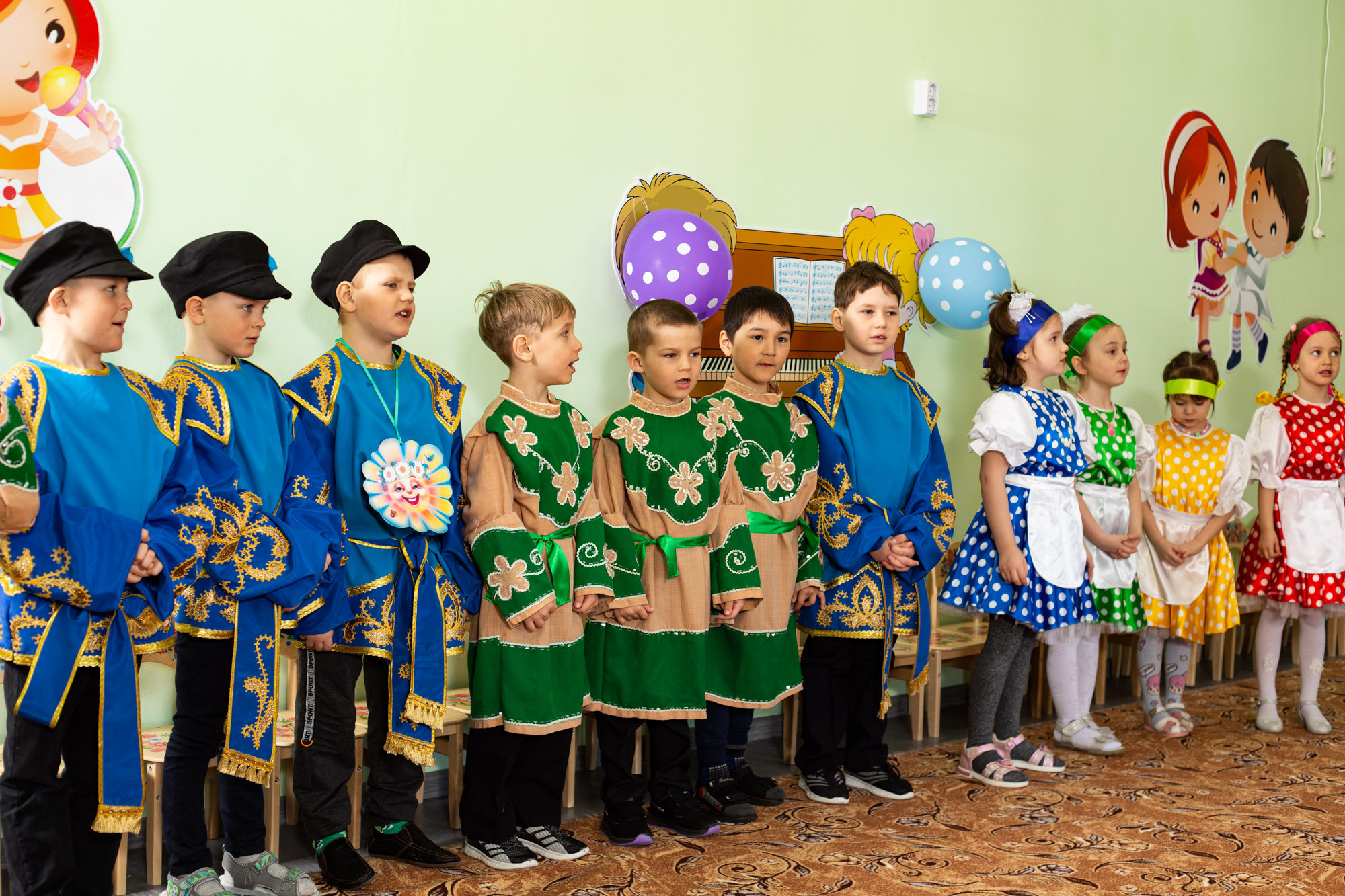 Кардаиловский детский сад. Утренник «Жаворонки». Валерий Логачев. Фото, музыка, видео — для души