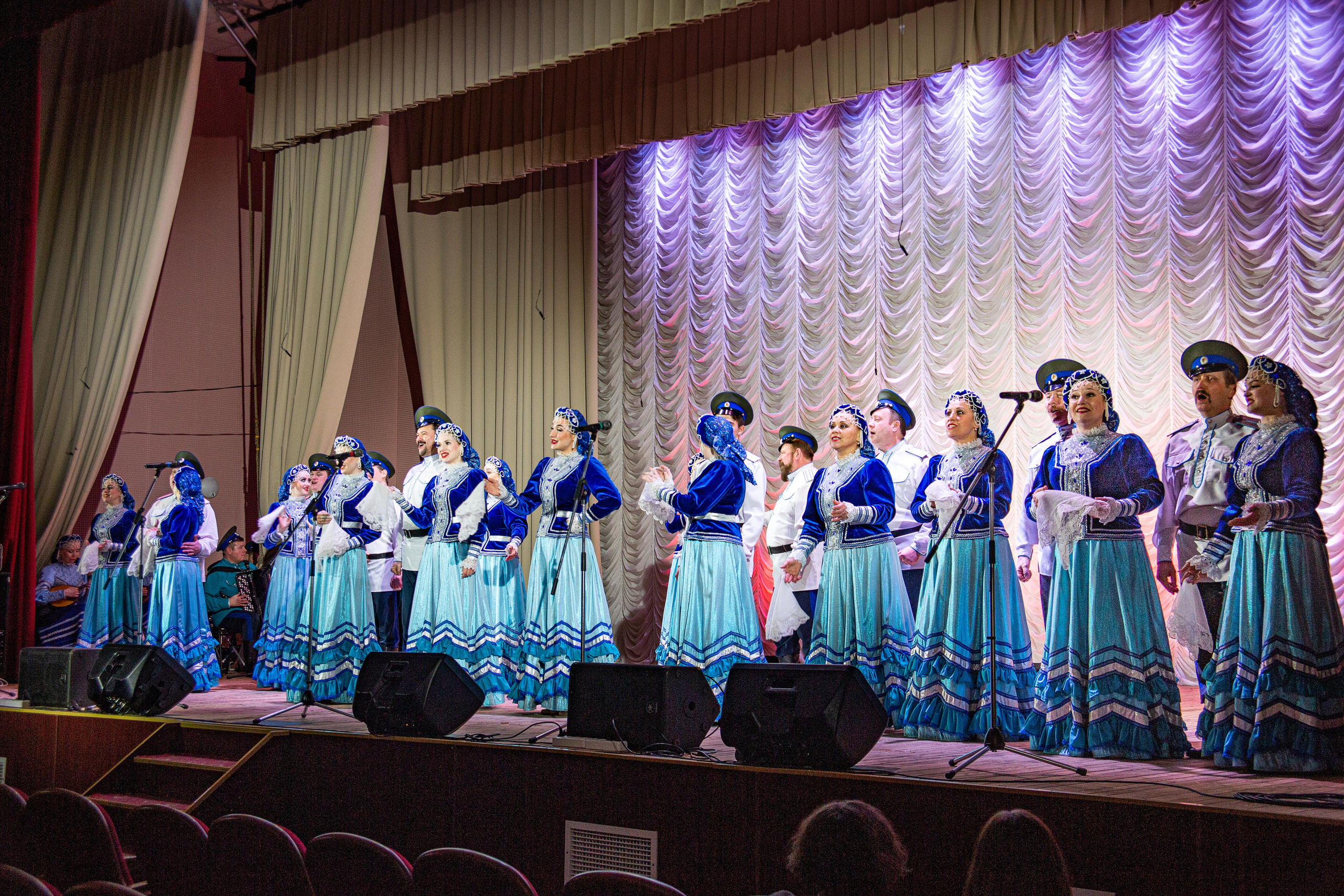 Оренбургский Народный хор в Илеке. Съемка 28 января2022. Валерий Логачев. Фото, музыка, видео — для души