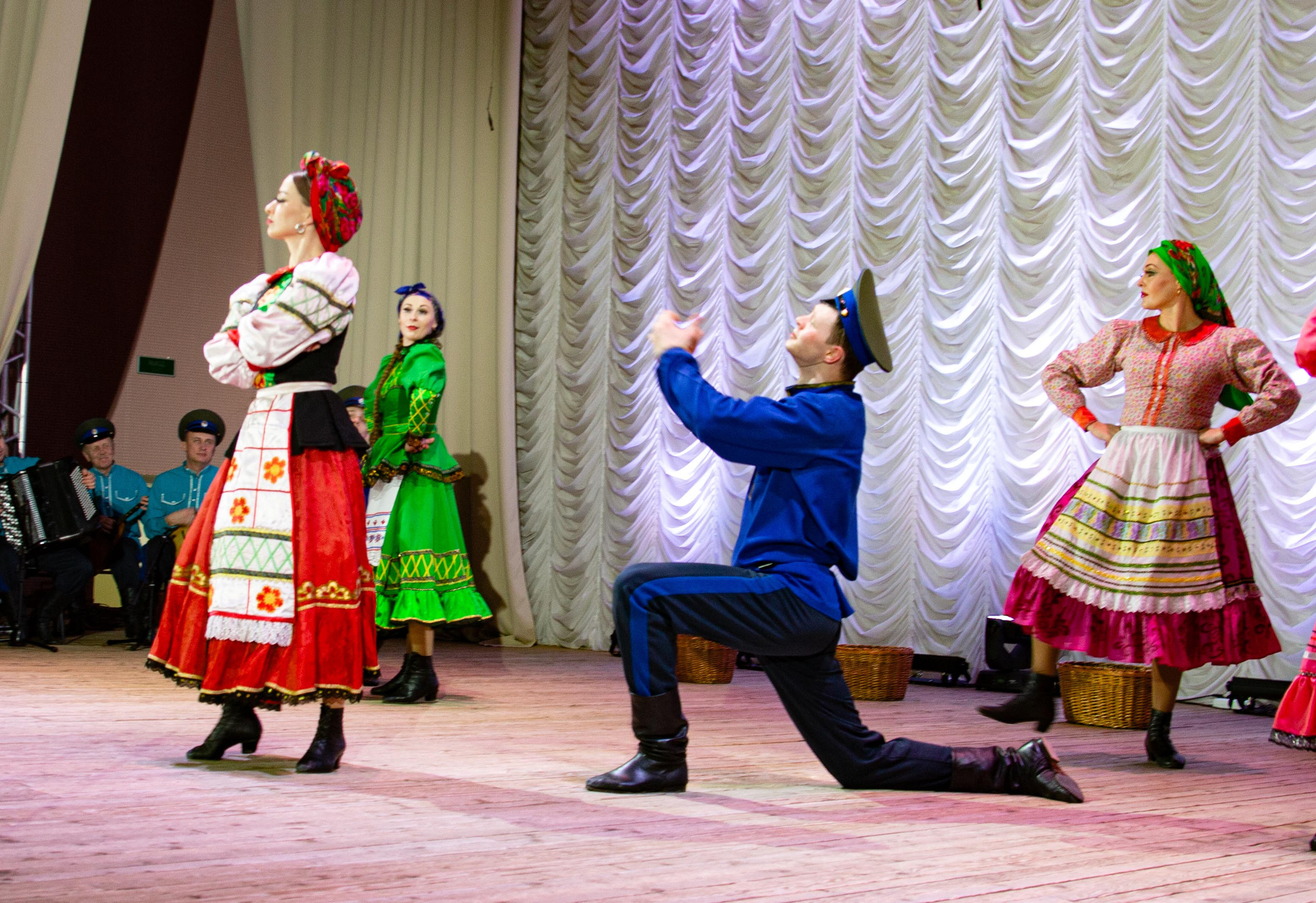 Оренбургский Народный хор в Илеке. Съемка 28 января2022. Валерий Логачев. Фото, музыка, видео — для души