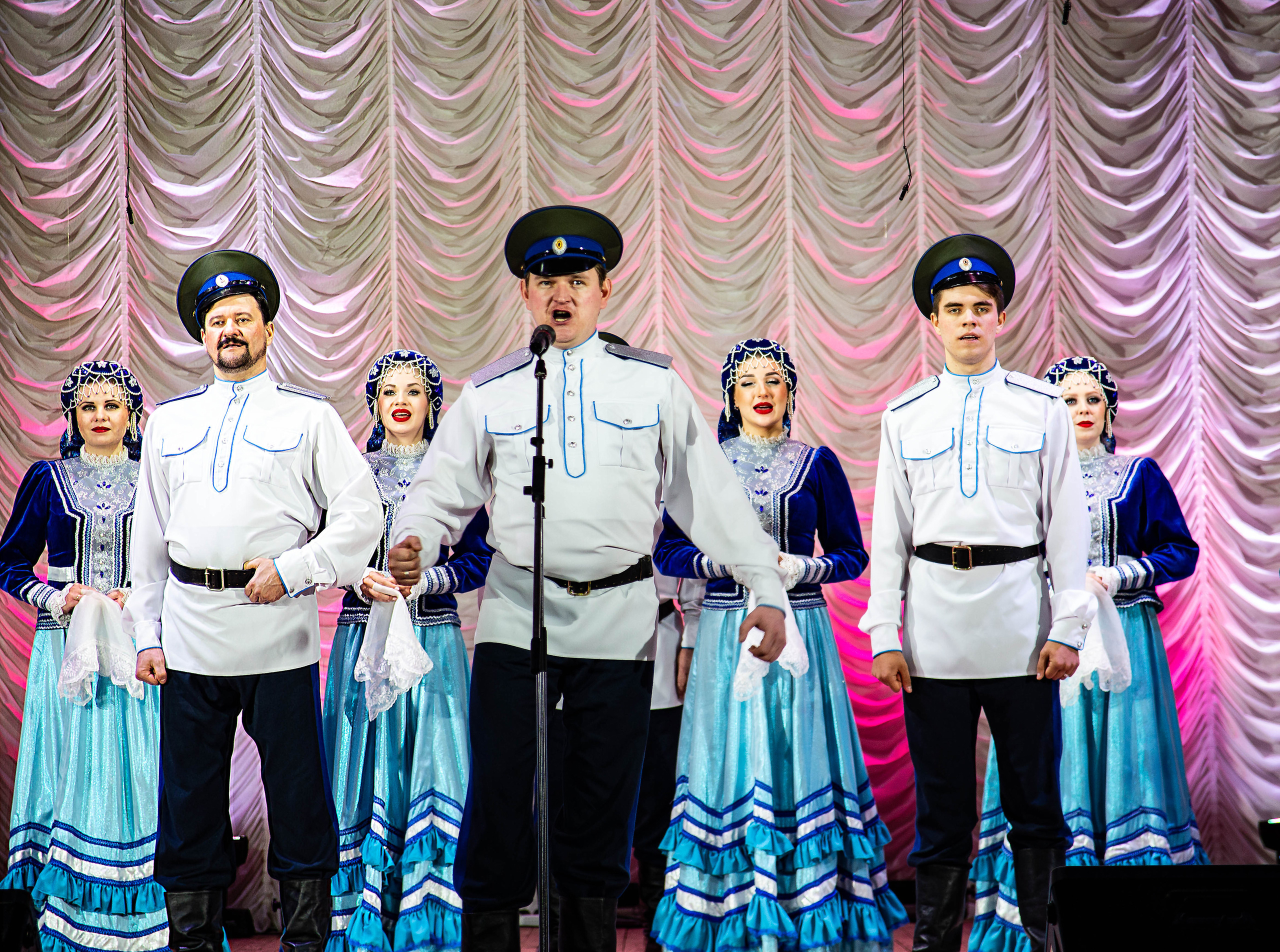 Оренбургский Народный хор в Илеке. Съемка 28 января2022. Валерий Логачев. Фото, музыка, видео — для души