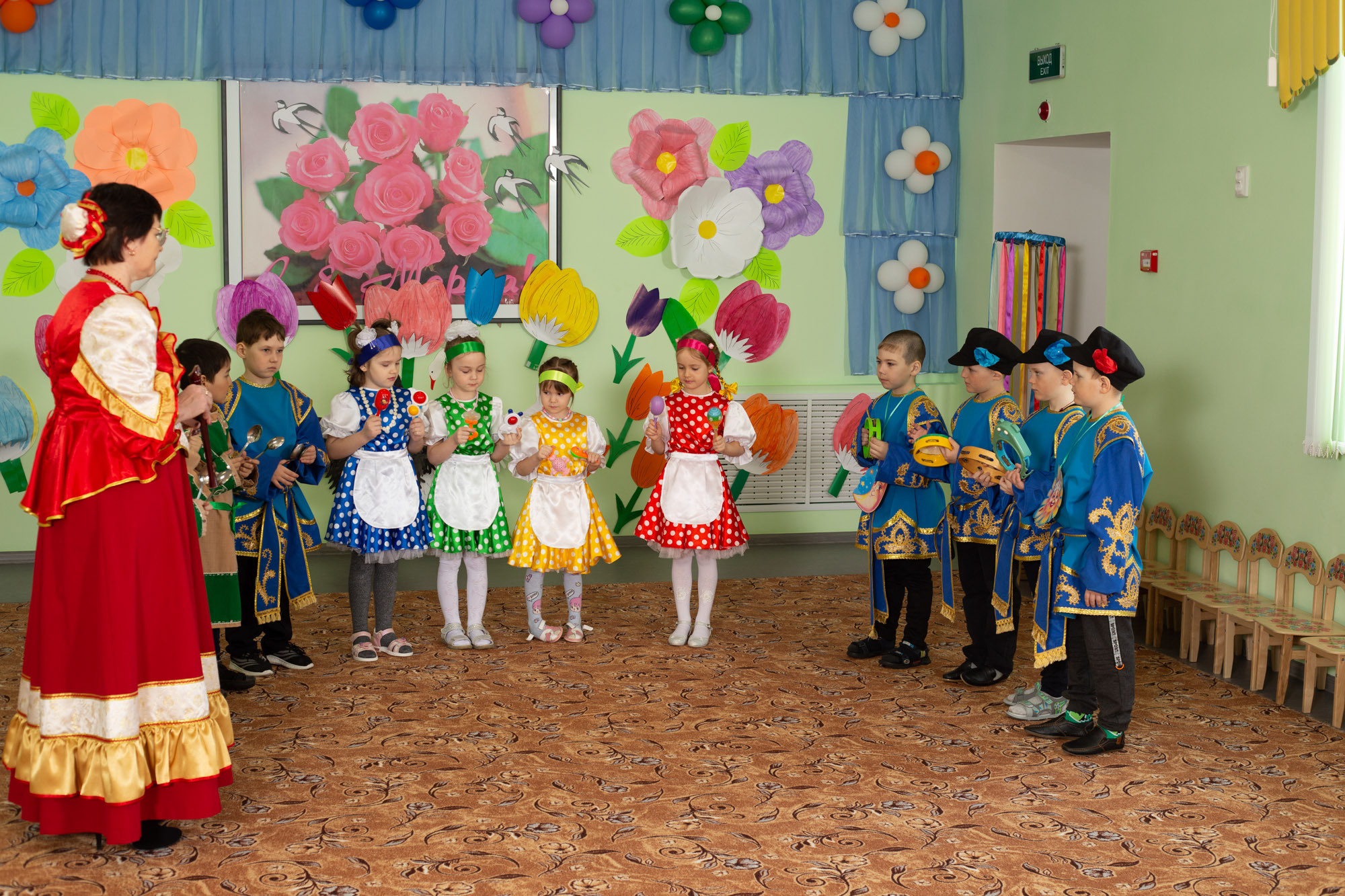 Кардаиловский детский сад. Утренник «Жаворонки». Валерий Логачев. Фото, музыка, видео — для души