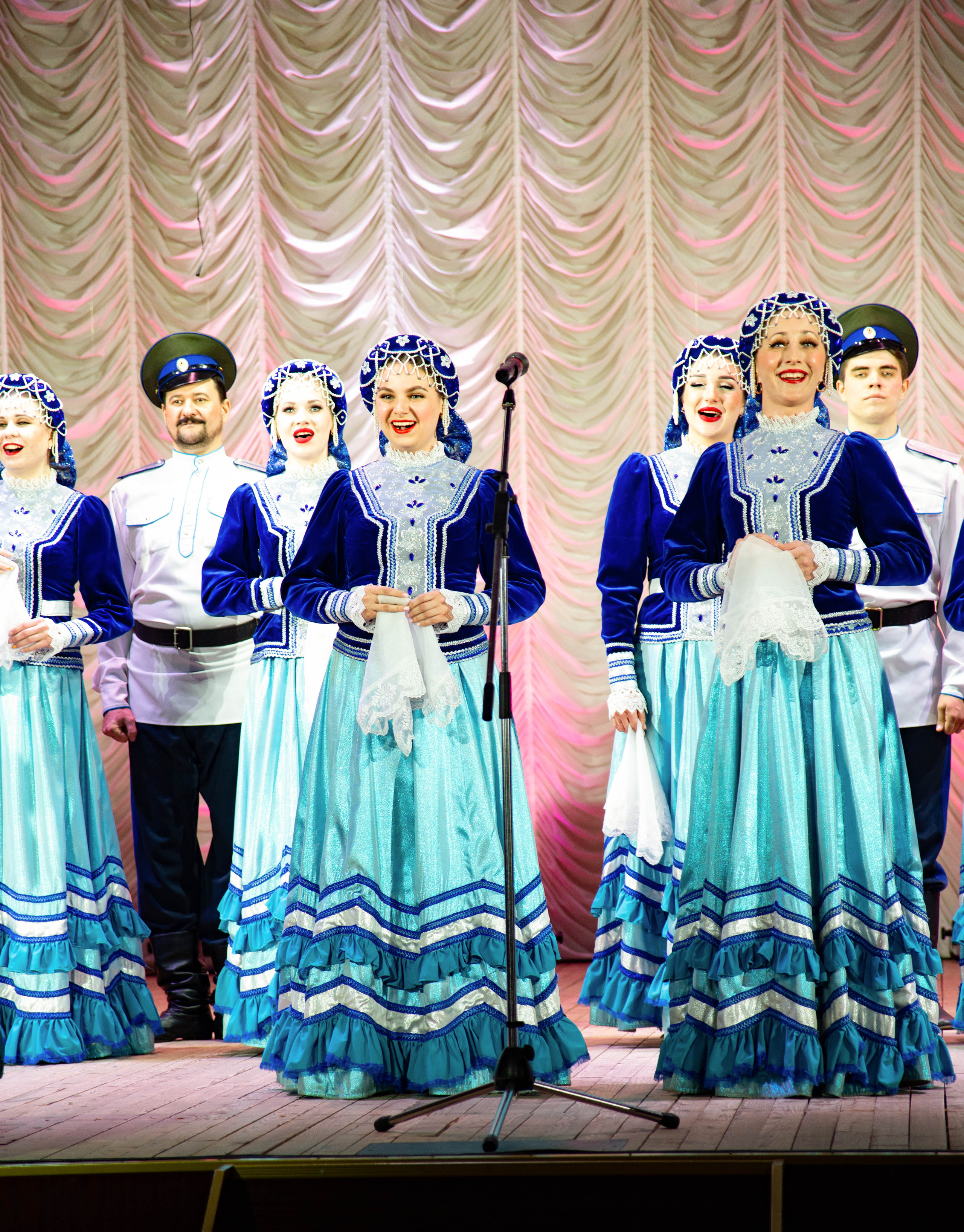 Оренбургский Народный хор в Илеке. Съемка 28 января2022. Валерий Логачев. Фото, музыка, видео — для души