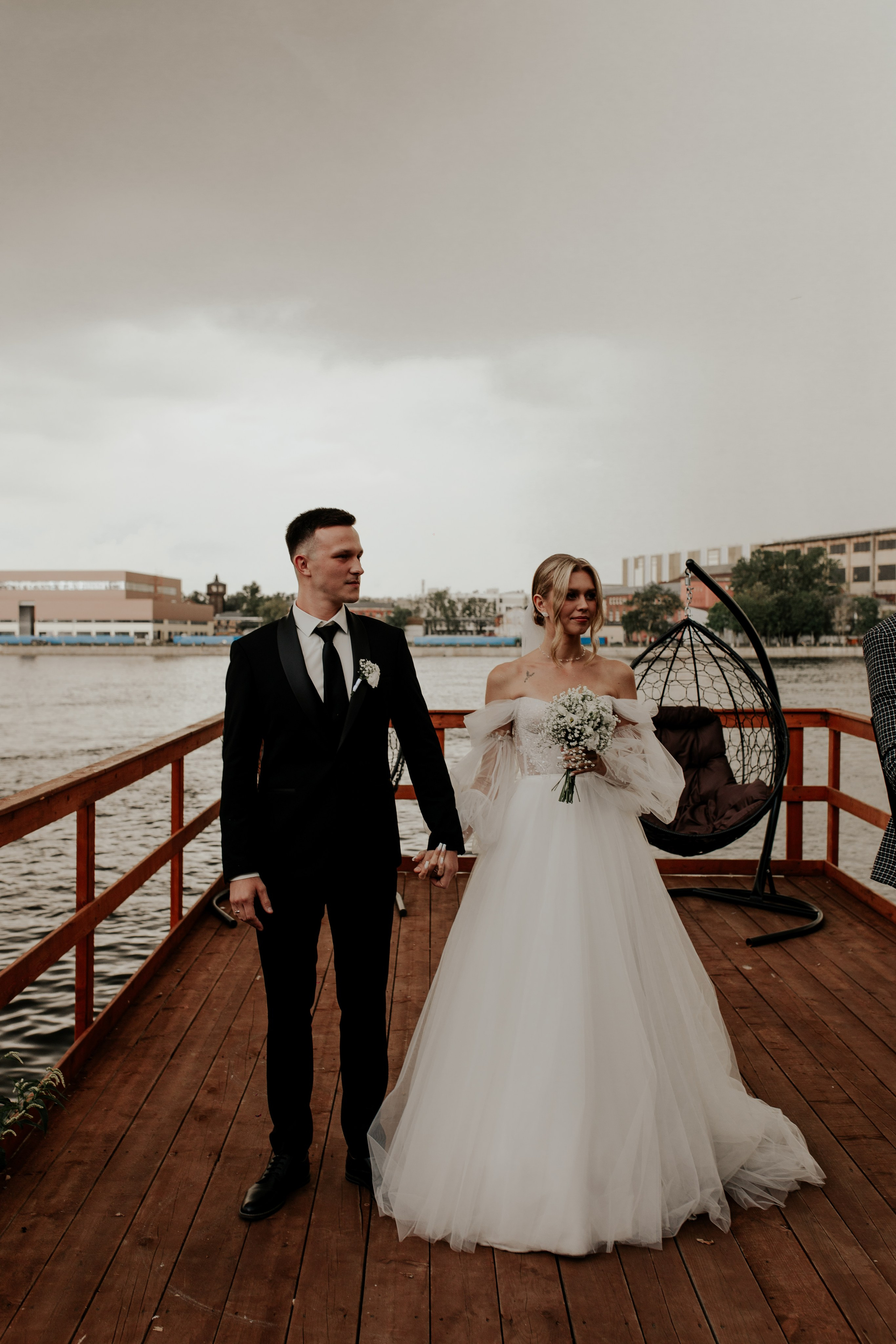 Свадебный банкет в Санкт-Петербурге — Трогательная фотосессия с родными и лавстори. Фотограф в Санкт-Петербурге Лиза Семченкова