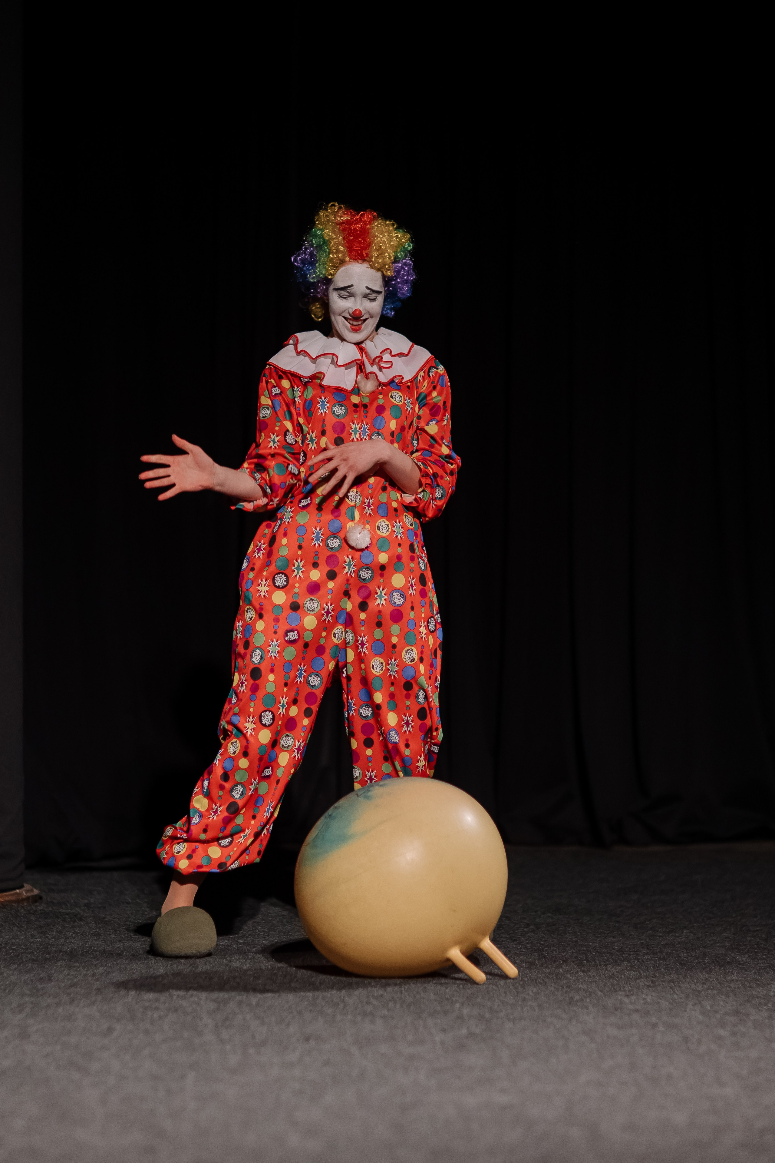 Спектакль. Свадебный фотограф