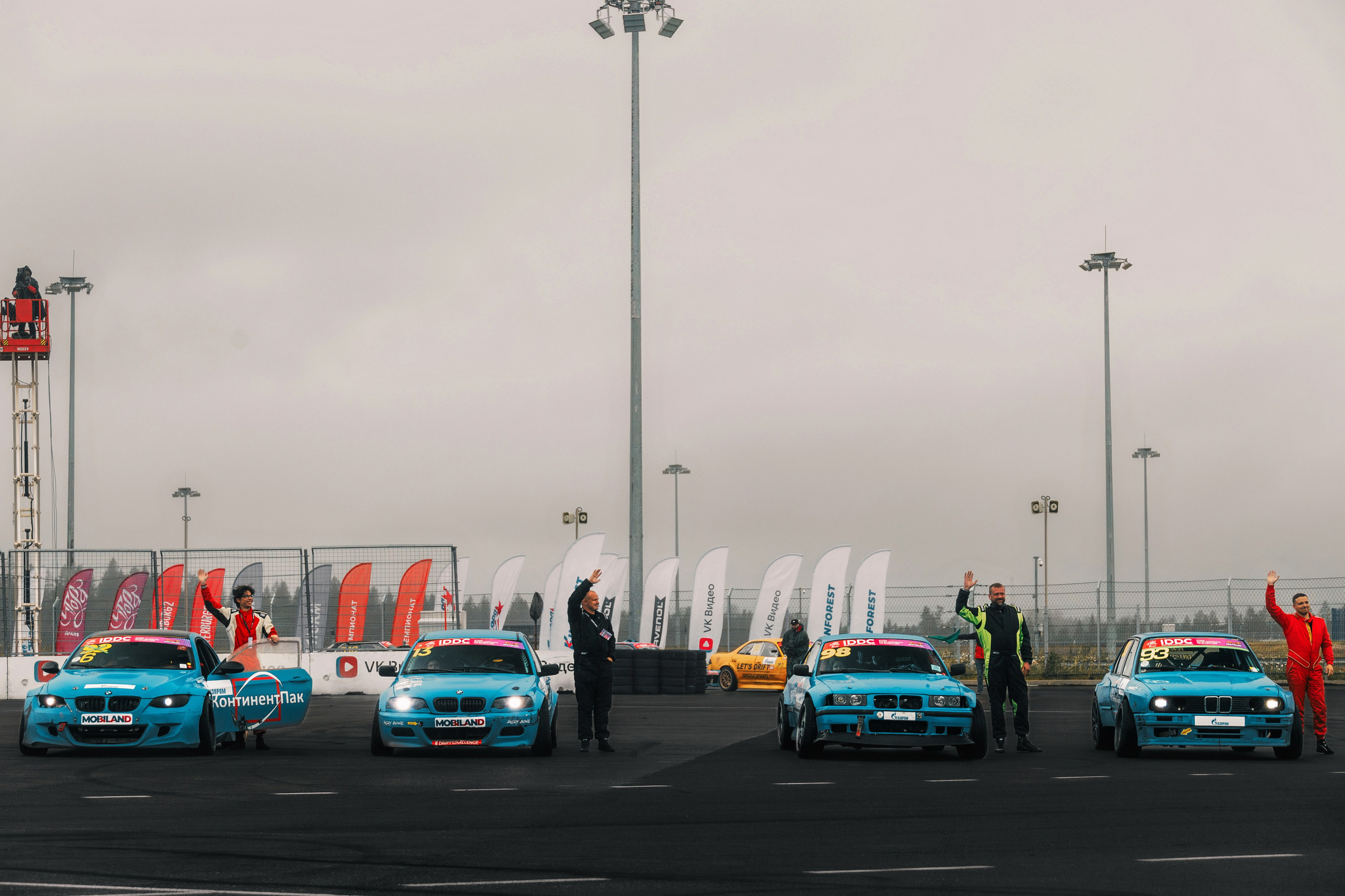 IDDC Этап 2: Бетонный Колизей и блогеры в деле