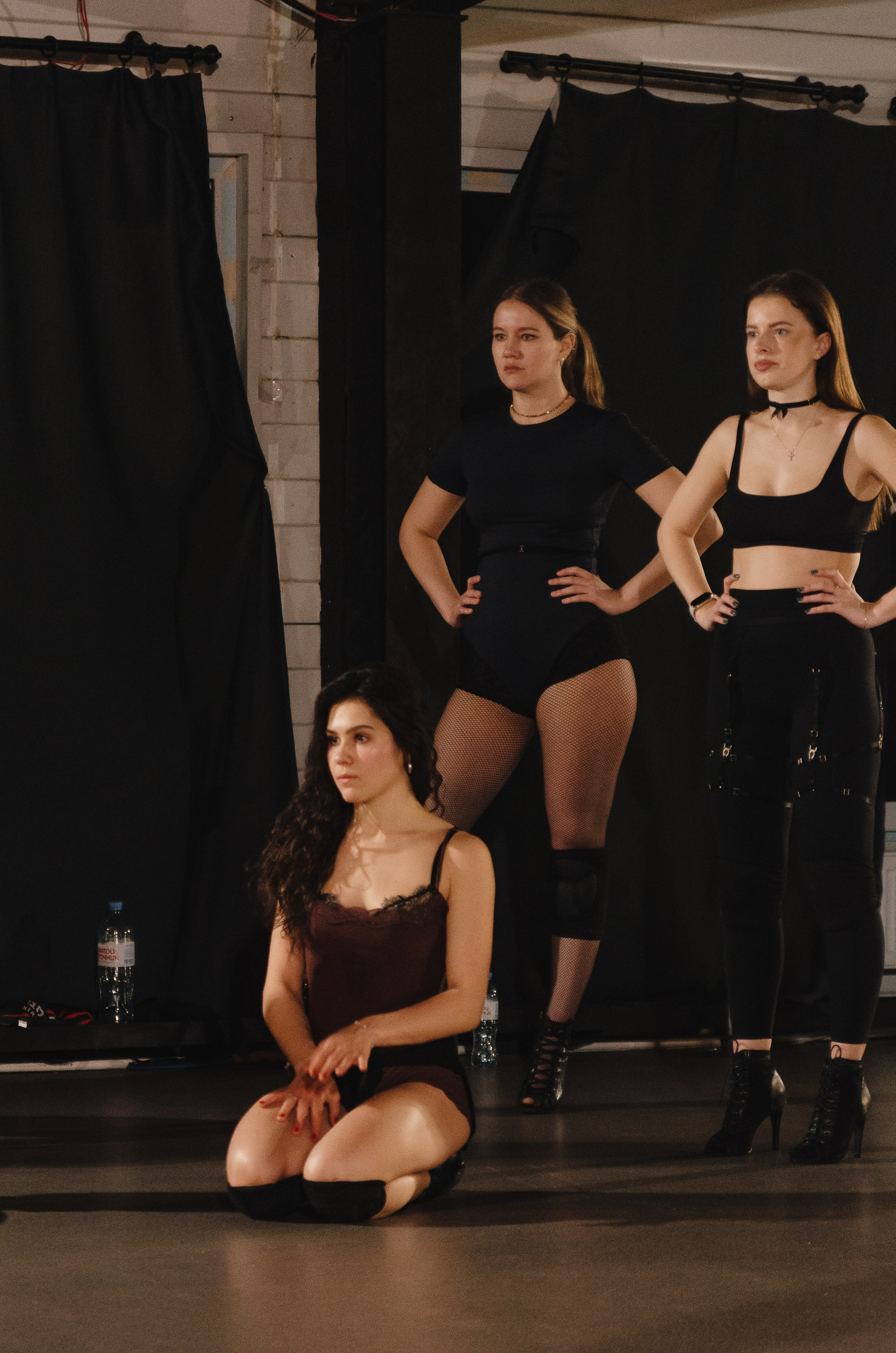 Мастер-классы по High Heels/Girly hip-hop от Оксаны ATTA. Денисова Аля — фотограф для парных съемок и индивидуальных историй в Барнауле