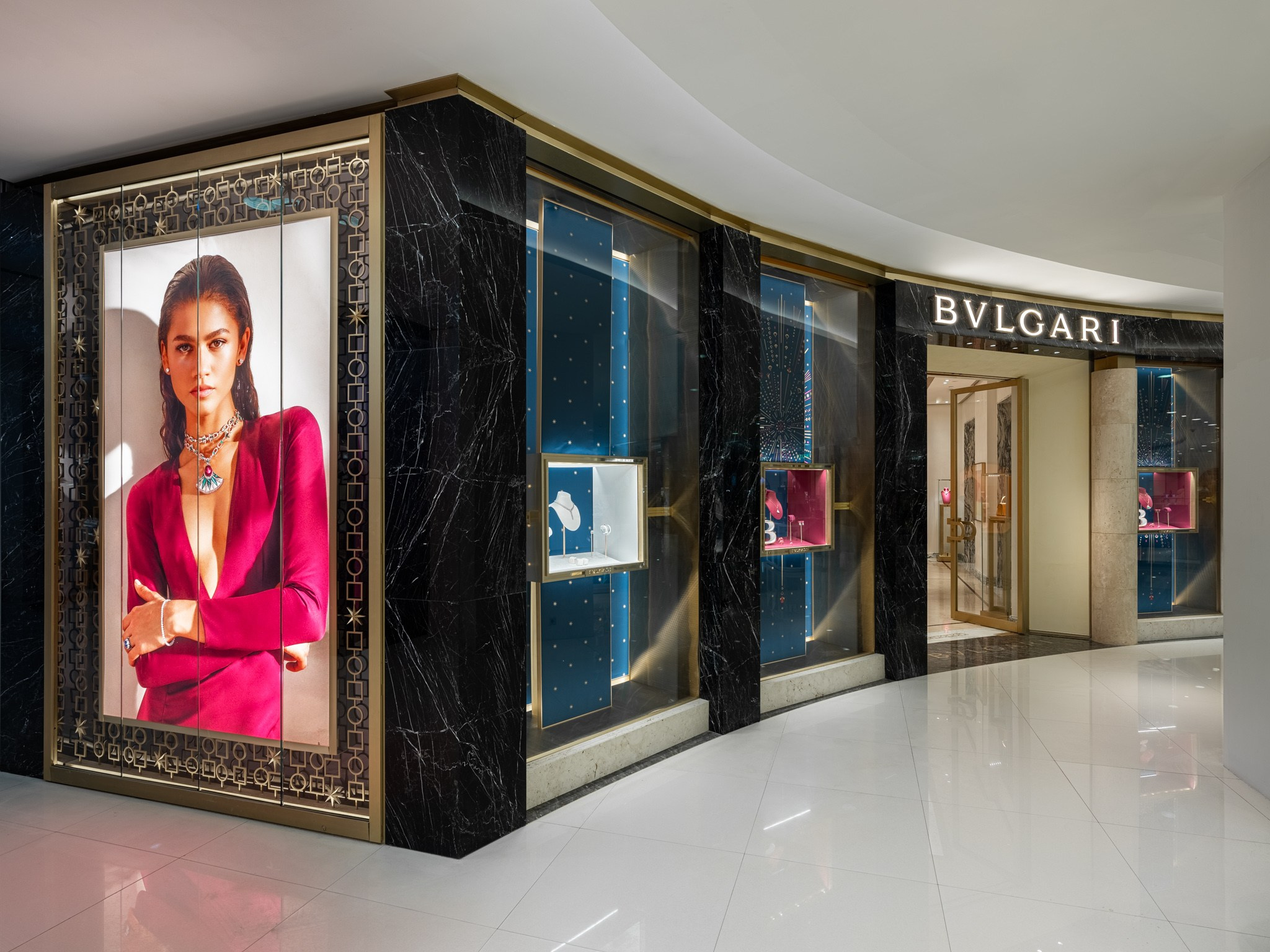 Бутик Bvlgari Москва. Фотограф Василий Буланов