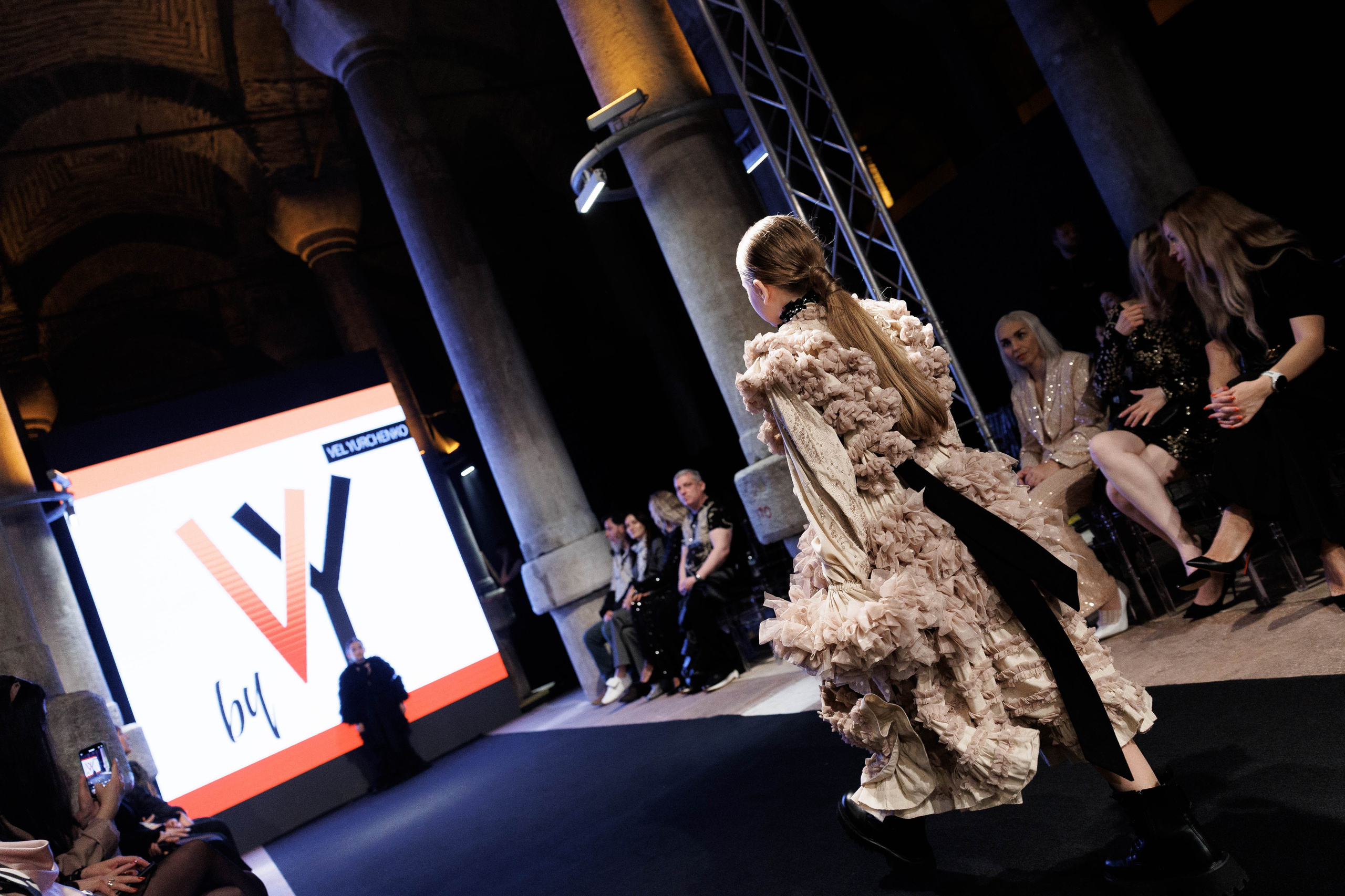 IFB-показ. About