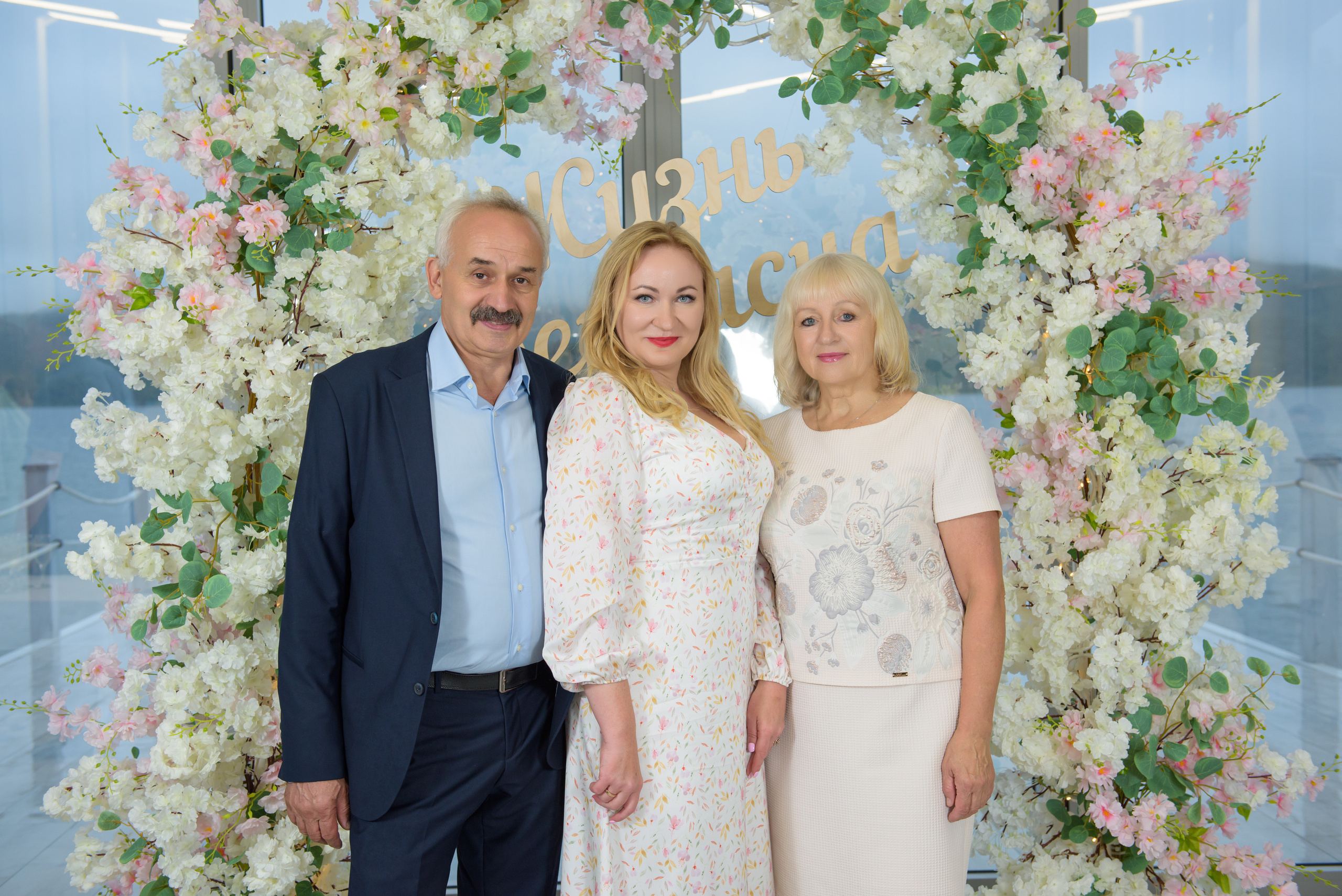 Банкет в Русском Ренессансе. Семейный и свадебный фотограф во Владивостоке