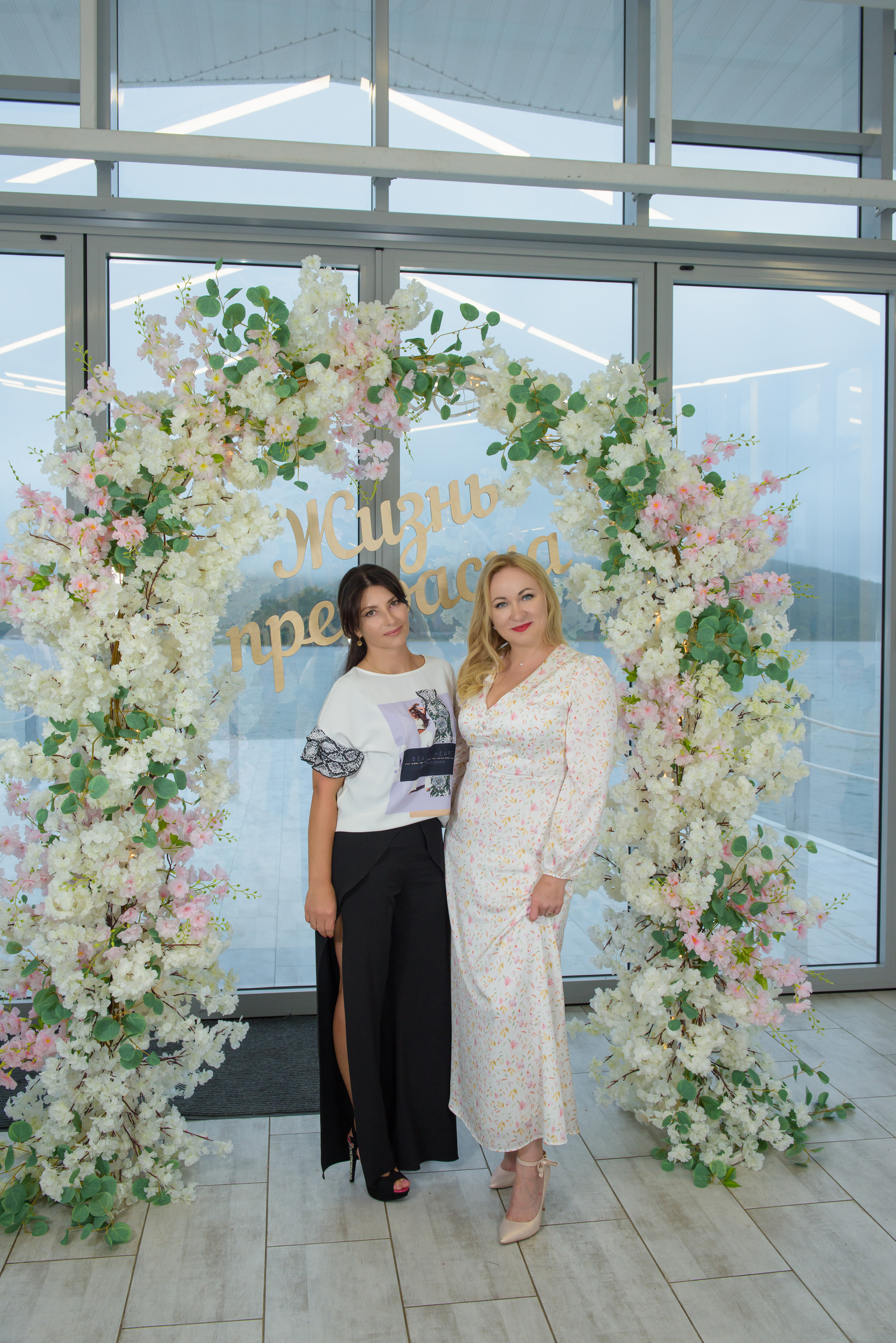 Банкет в Русском Ренессансе. Семейный и свадебный фотограф во Владивостоке