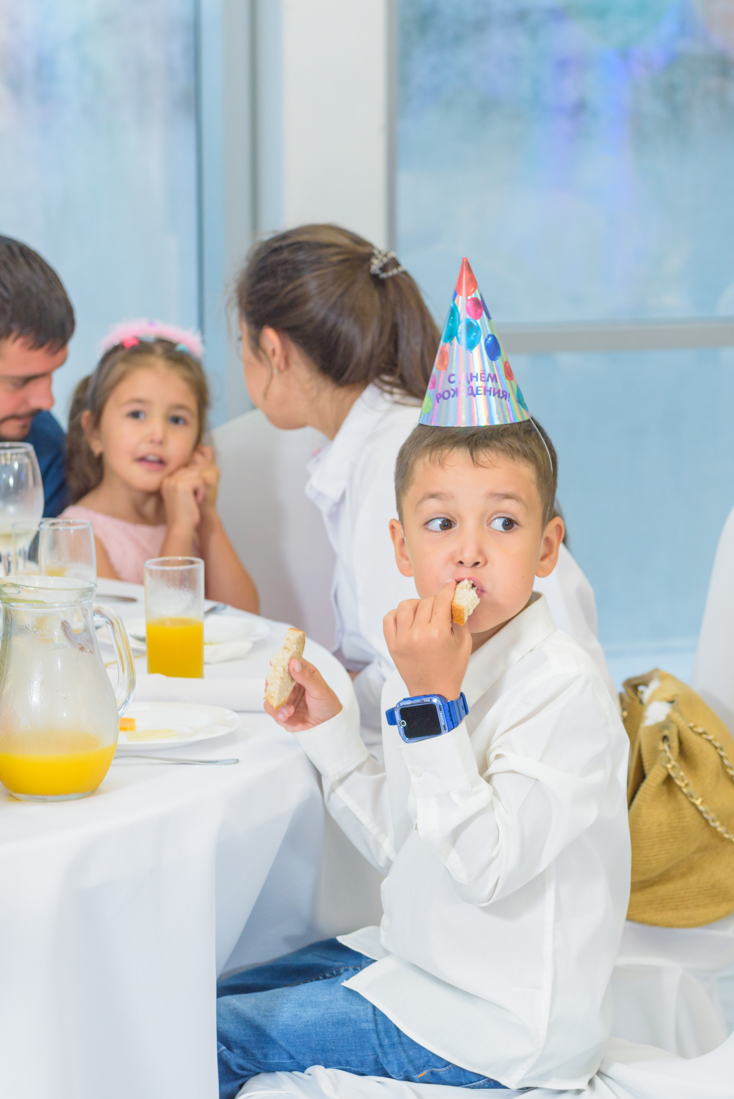 Банкет в Русском Ренессансе. Семейный и свадебный фотограф во Владивостоке