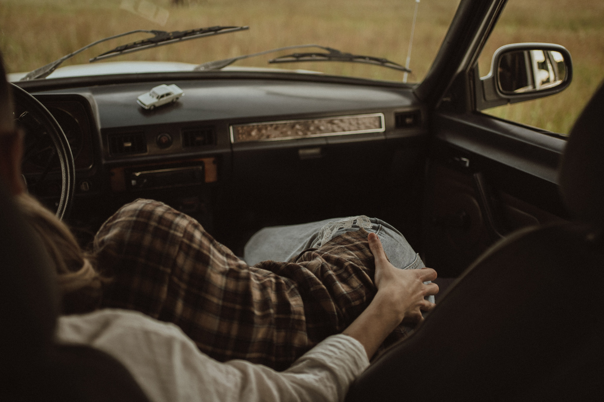 [… two lovers and volga]. Фотограф в Архангельске