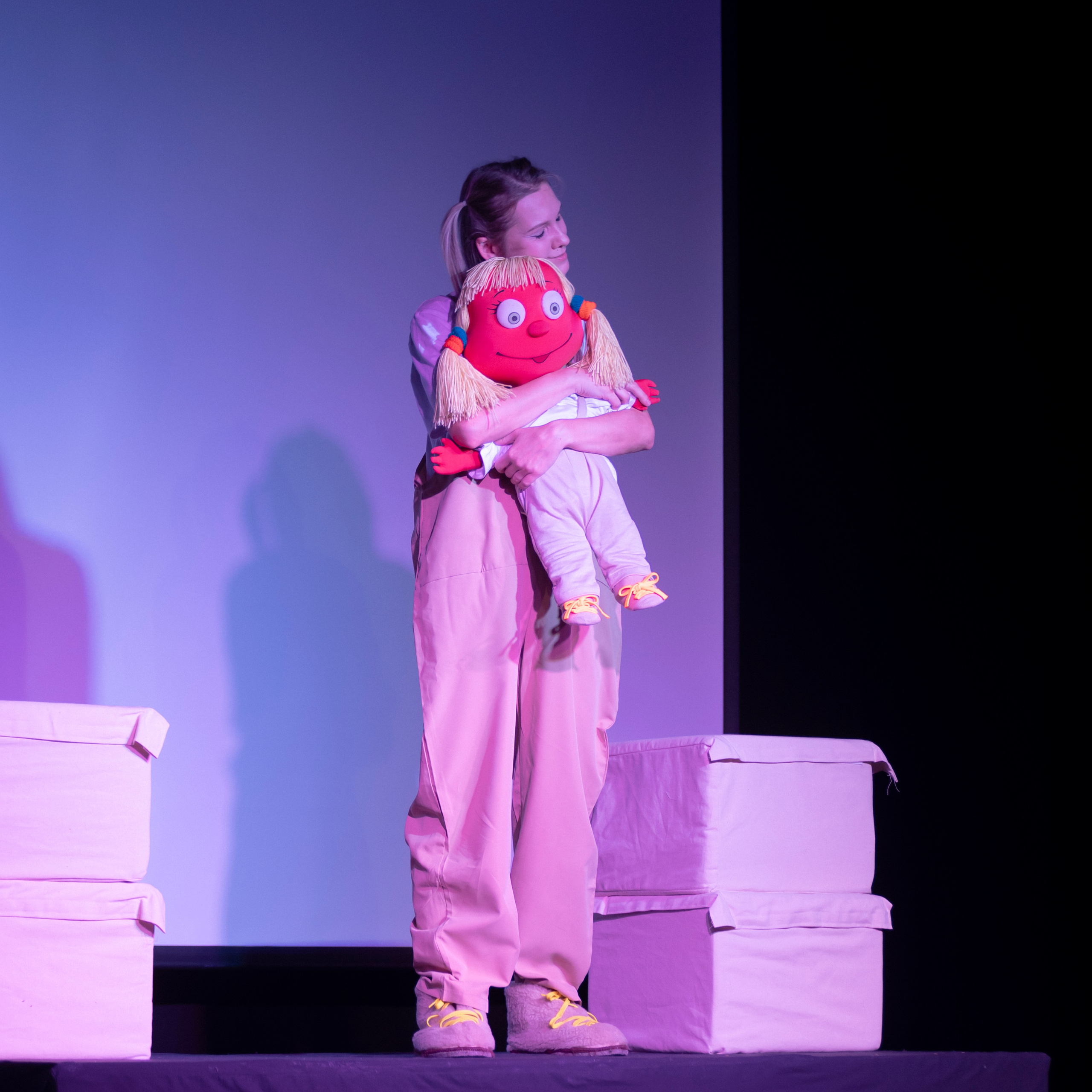 Просто Плыть»: театр, который трогает. Фотограф Самара — репортажная, свадебная, интерьерная съёмка от Ильи Петрова, профессионала своего дела