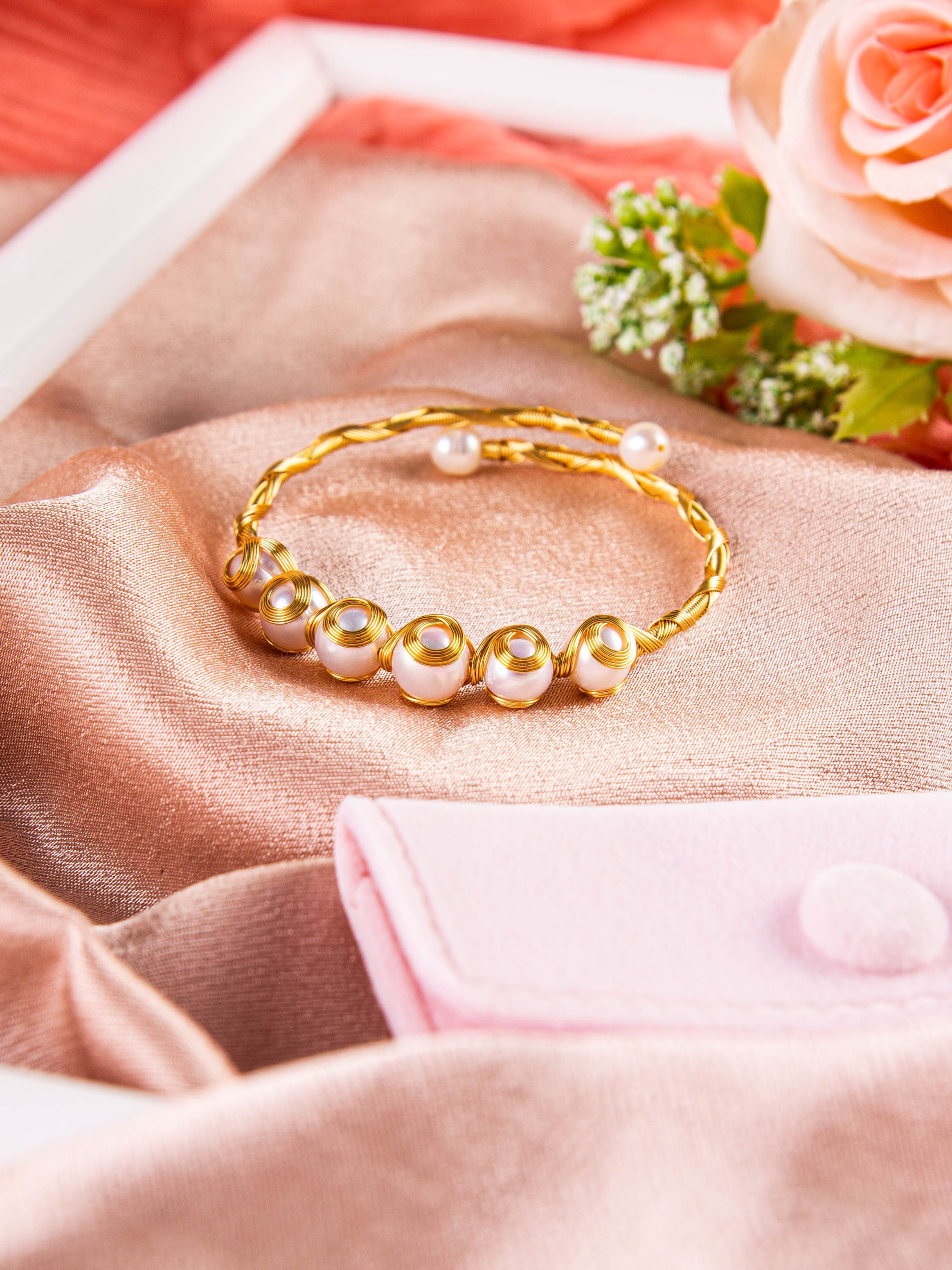 Бижутерия — браслеты. «Матрица»