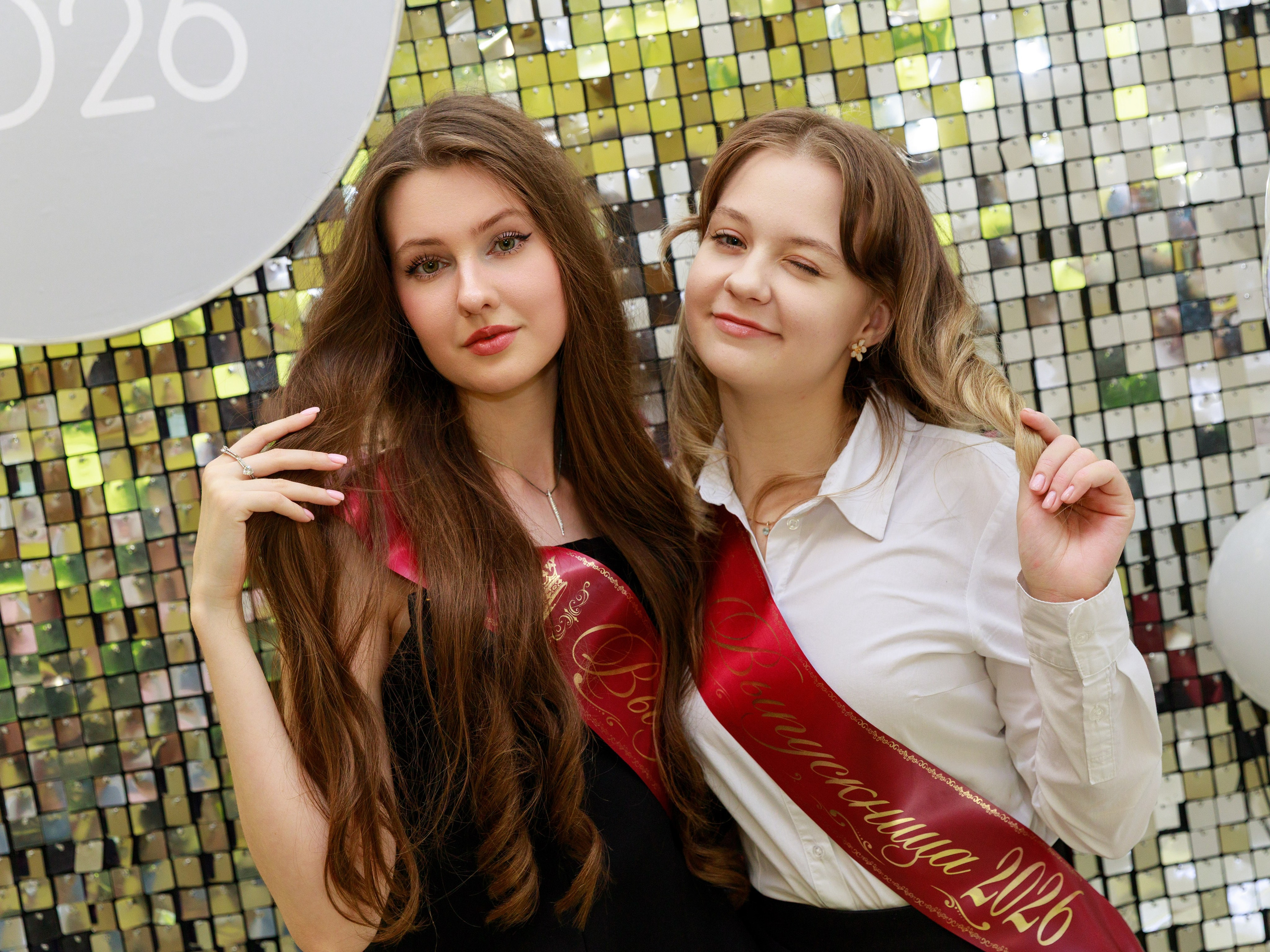 Последние звонки и фотосессии для фотокниг. Репортажный фотограф в Новосибирске Алена Помазунова