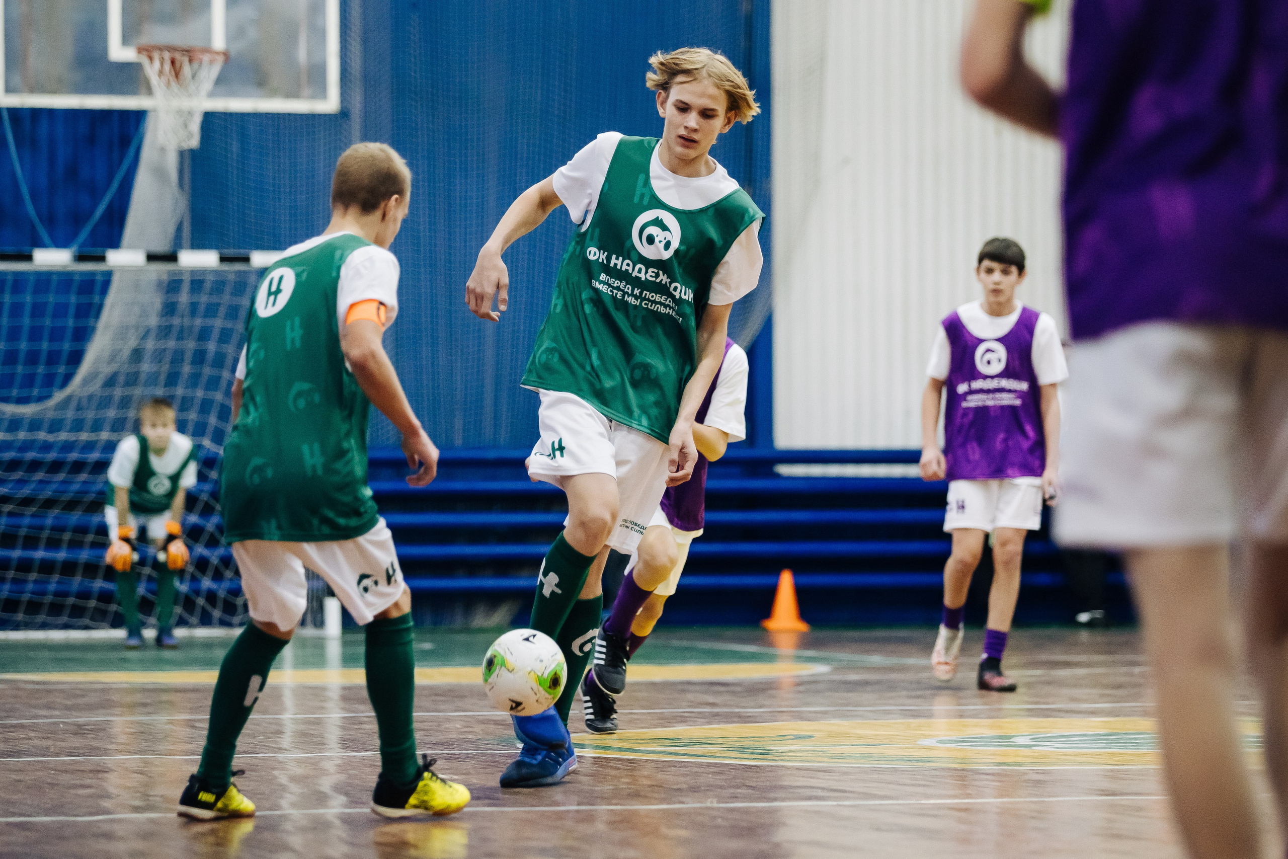 Турнир по футболу среди команд школ-интернатов Магнитогорска «Надеждик CUP» // 08.12.2024. Денис Прохоров Фотограф в г. Магнитогорск