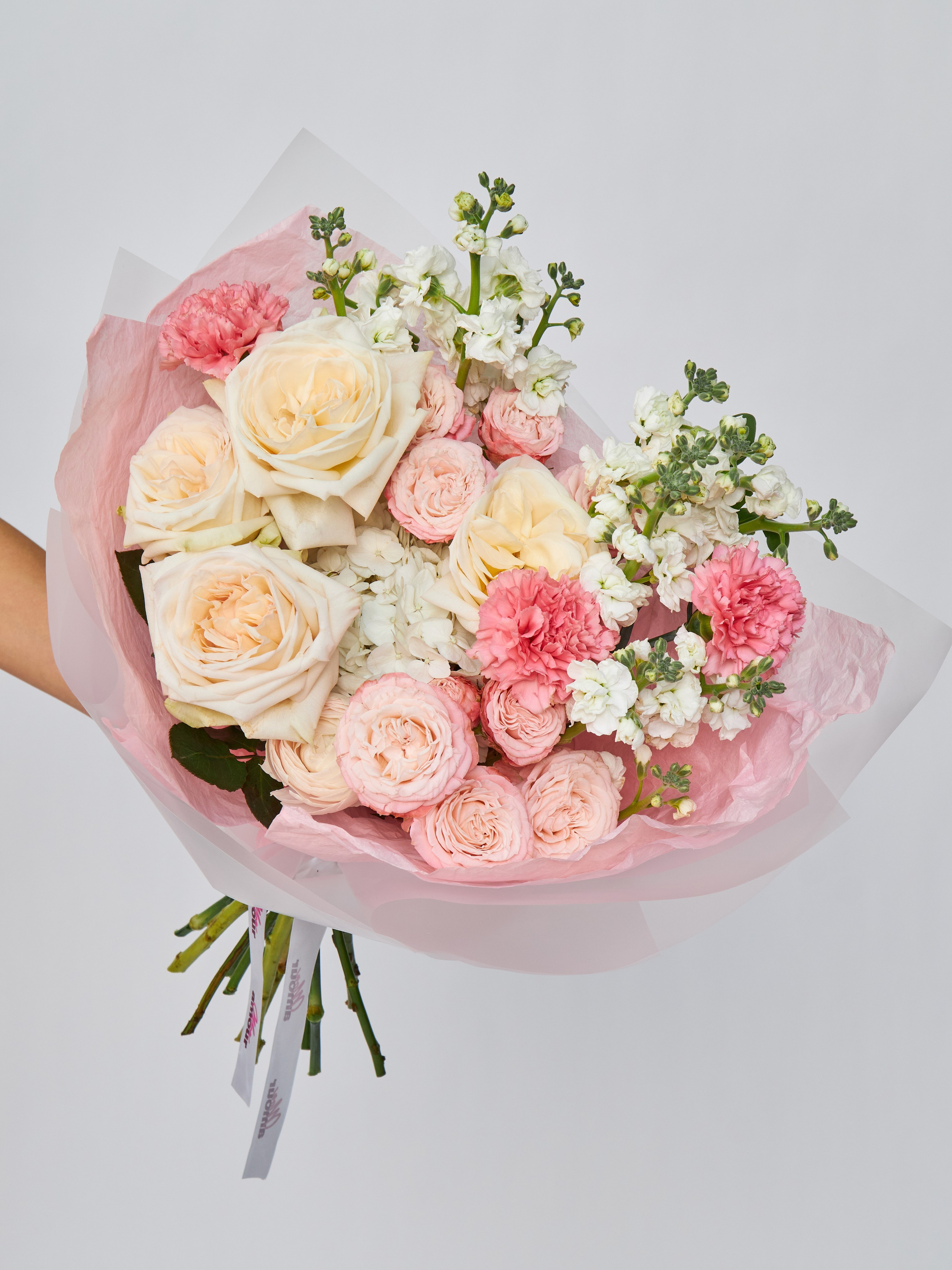 Ищете фотографа для съемки каталога мужских рубашек и брюк в Москве? Предметная и на модели для полного охвата