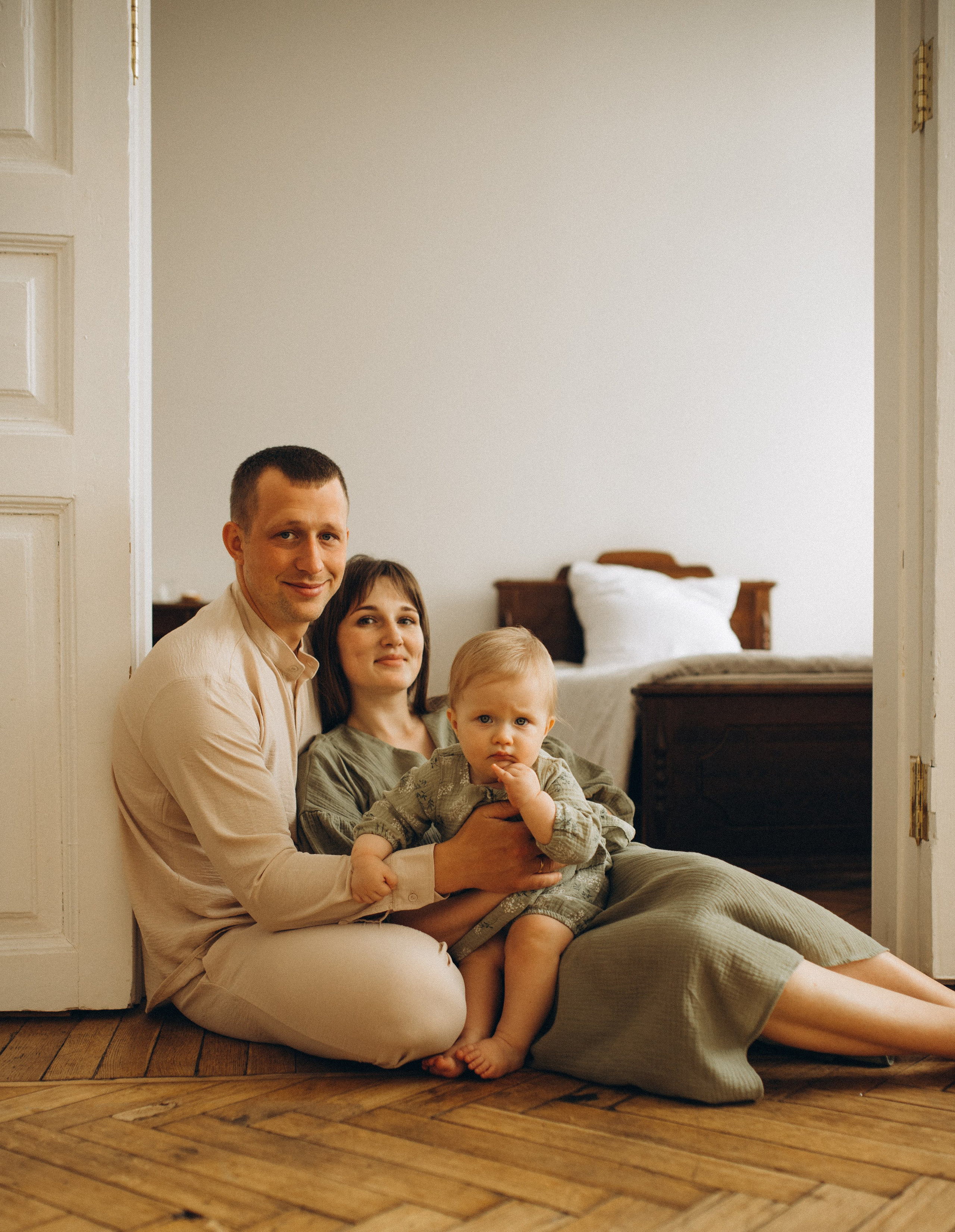 Вероника Валера и Оливия. Семейный фотограф в Москве Алина Савченко