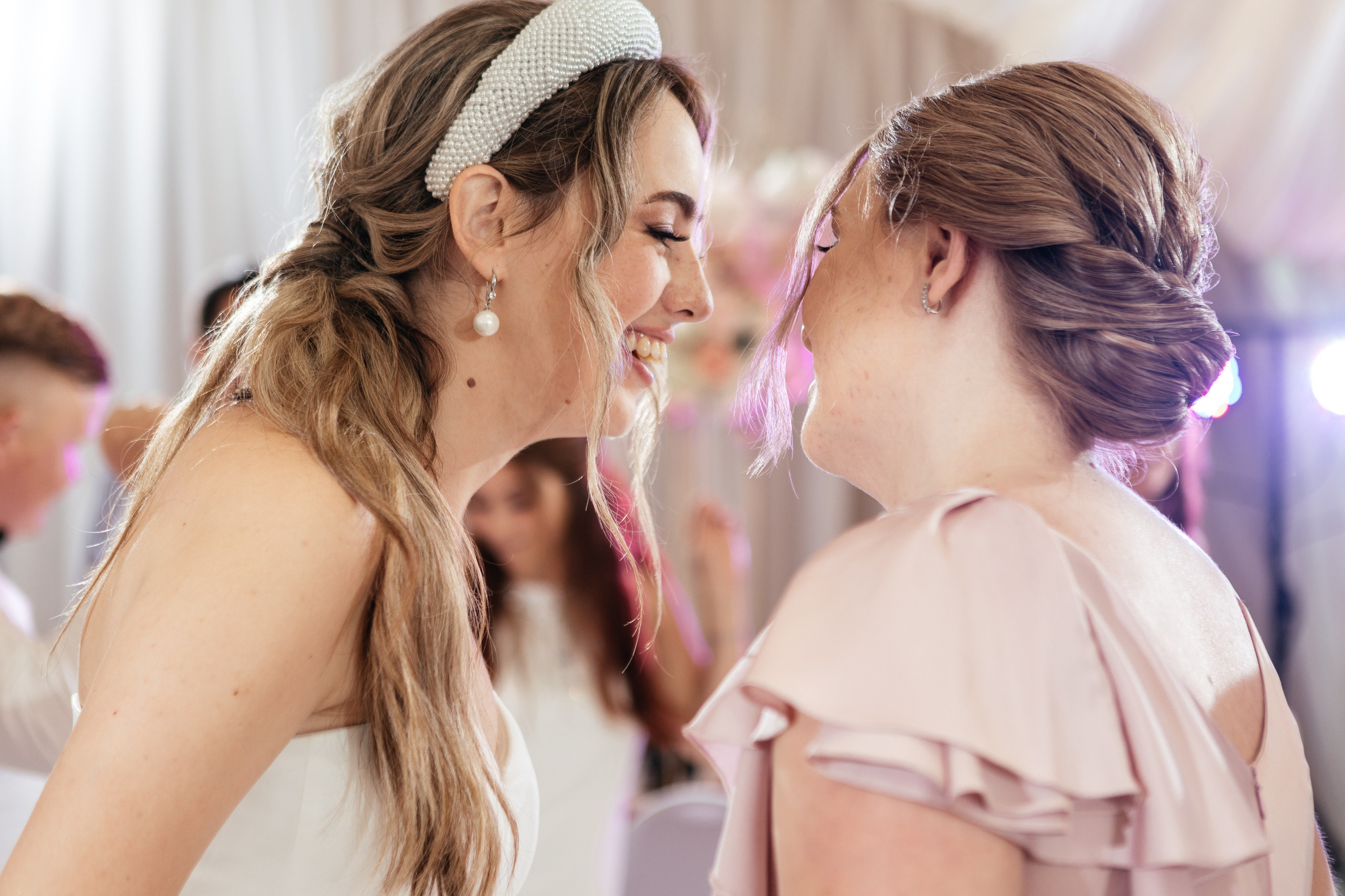 Свадебный фотограф Уфа — Руслан ГабдлисламовЖивые эмоции, красивые кадры, воспоминания на всю жизнь.Работаю по всей Республике Башкортоста. Свадебный фотограф Уфа Руслан Габдлисламов