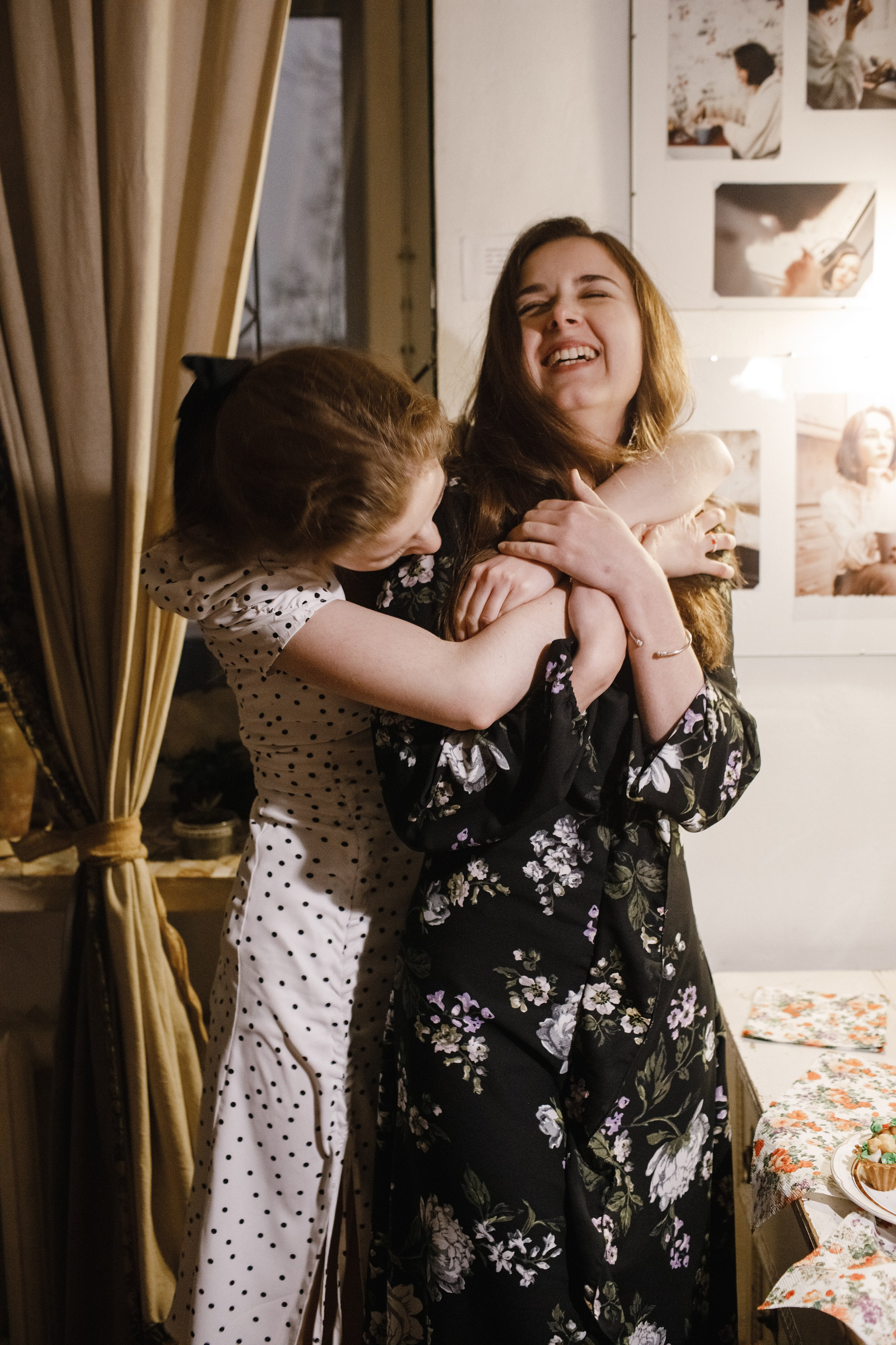 19.11.2022 // День нежности. Фотовыставки serebro.gallery, в которых автором можешь стать ты! | Москва