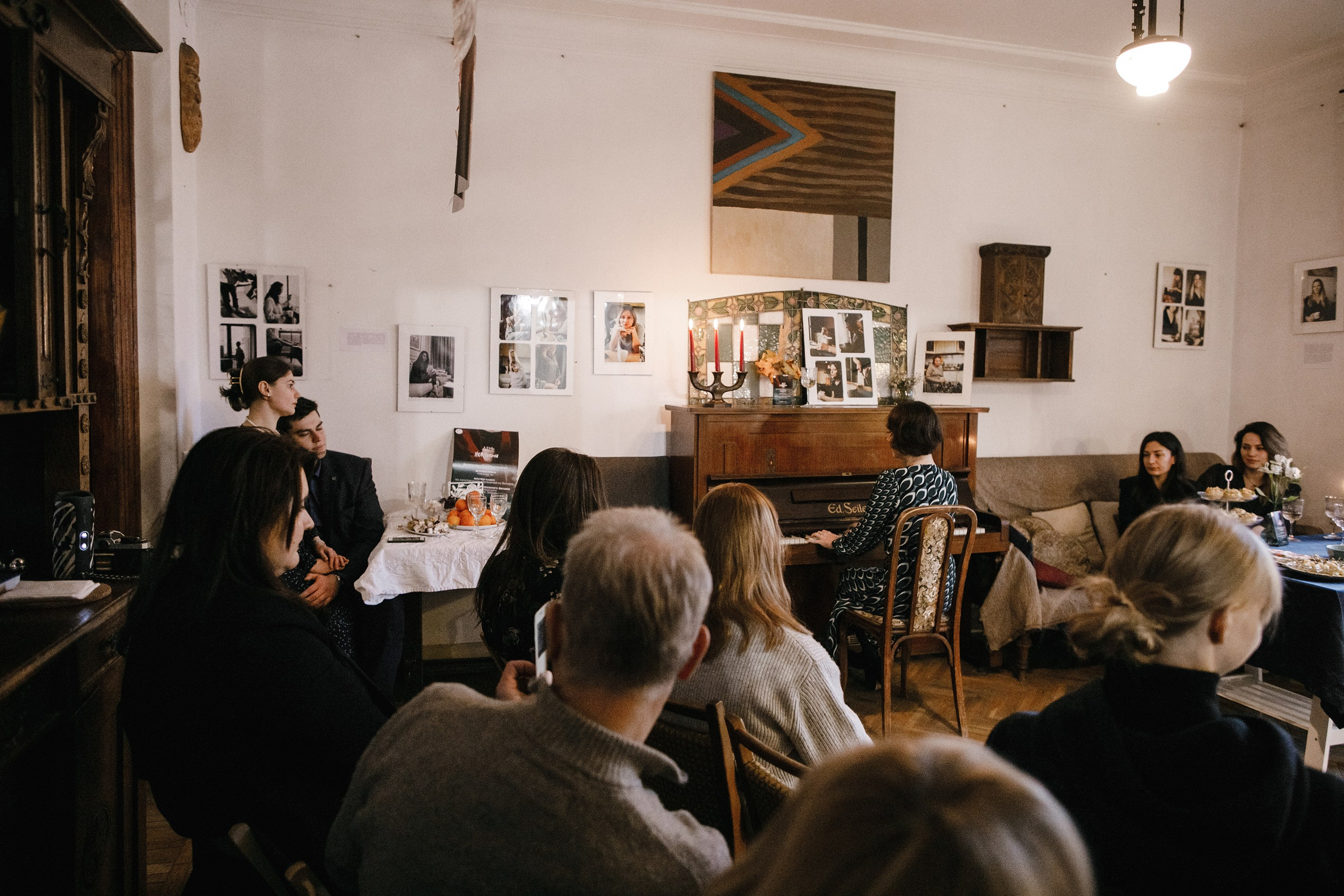 19.11.2022 // День нежности. Фотовыставки serebro.gallery, в которых автором можешь стать ты! | Москва