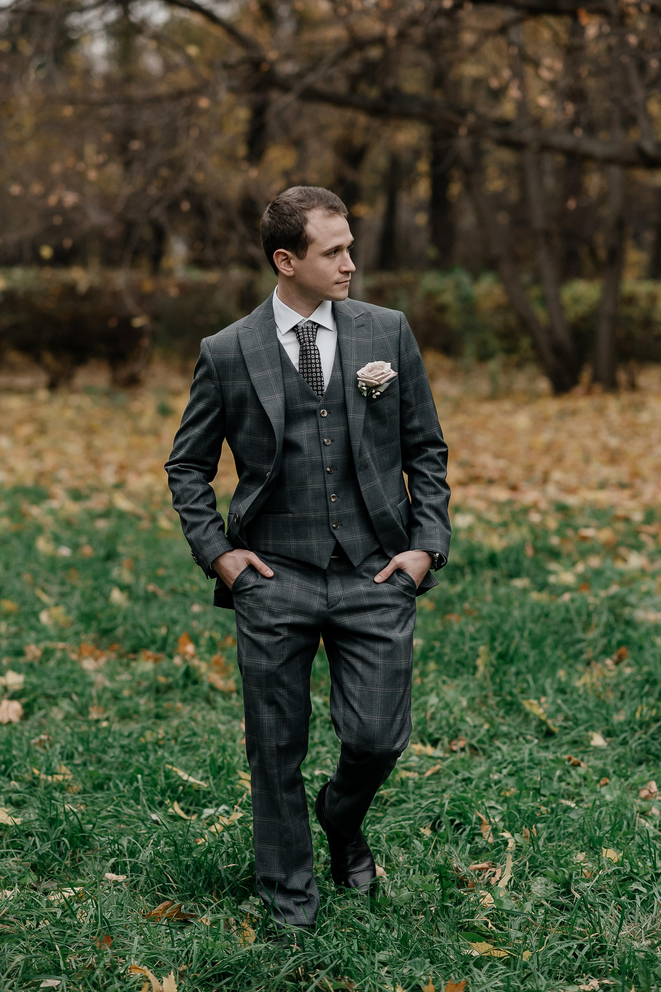 Осенняя свадьба Светы и Миши, со сбора в отеле Movenpic. Свадебный фотограф Москва — Сергей и Татьяна