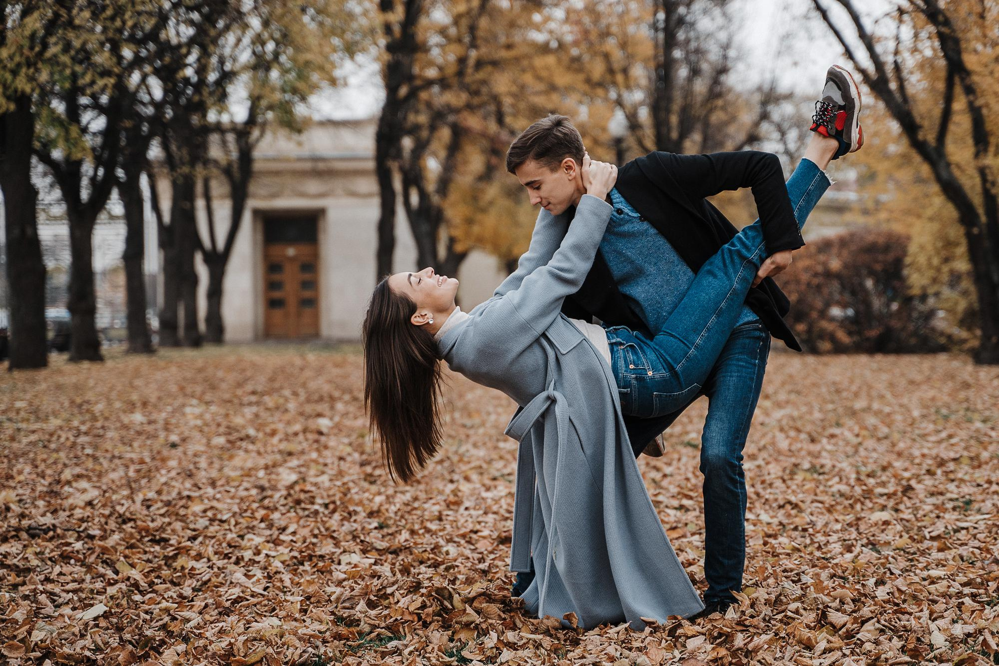 Фотосессия в Парке Горького. Свадебный фотограф Москва — Сергей и Татьяна