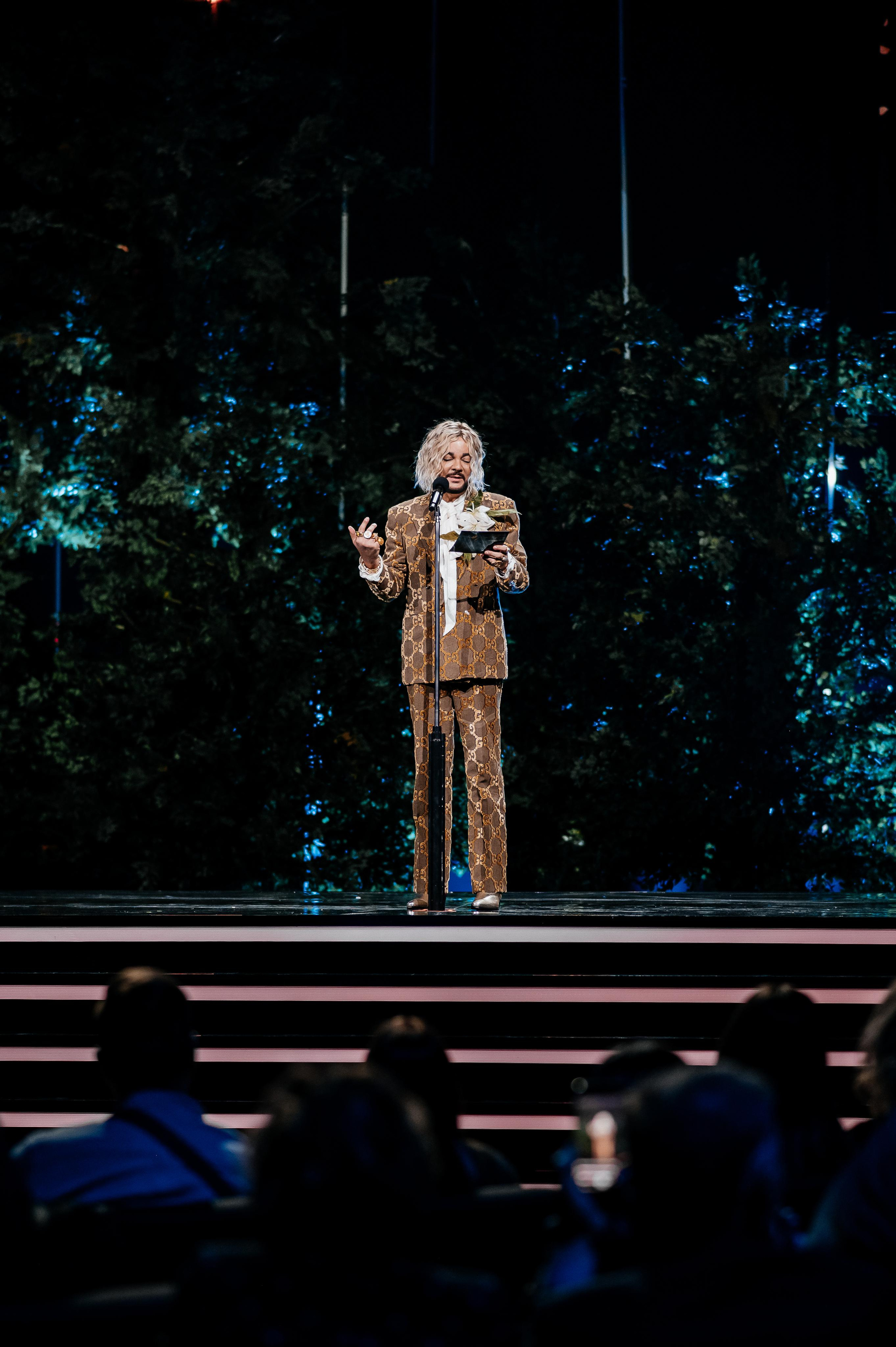 Репортажный фотограф Москва. Фотосъемка музыкальной примии. Свадебный фотограф Москва — Сергей и Татьяна