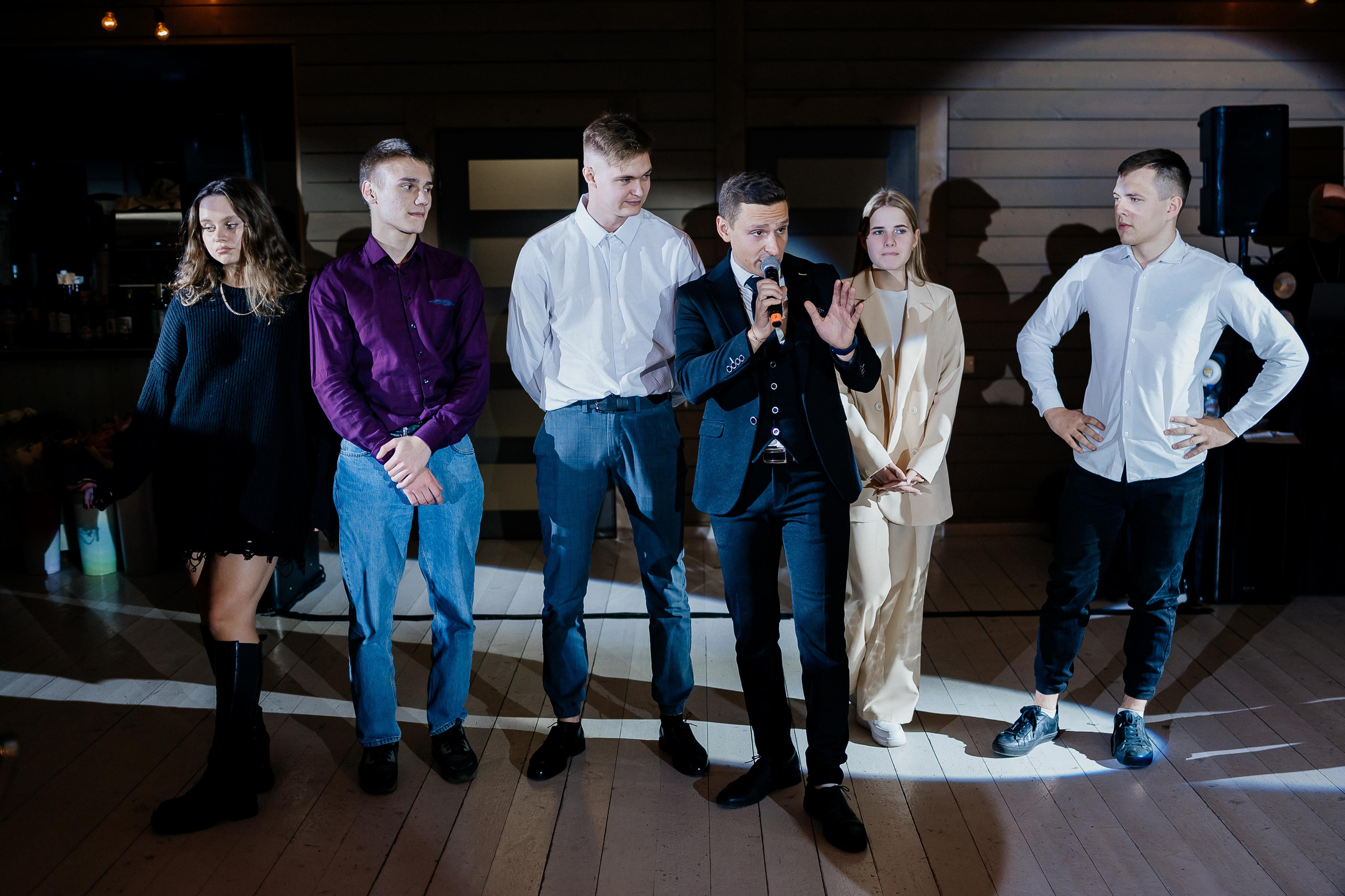 Свадебные сборы Кати и Степана в отеле Radisson Blu Olimpiyskiy. Свадебный фотограф Москва — Сергей и Татьяна