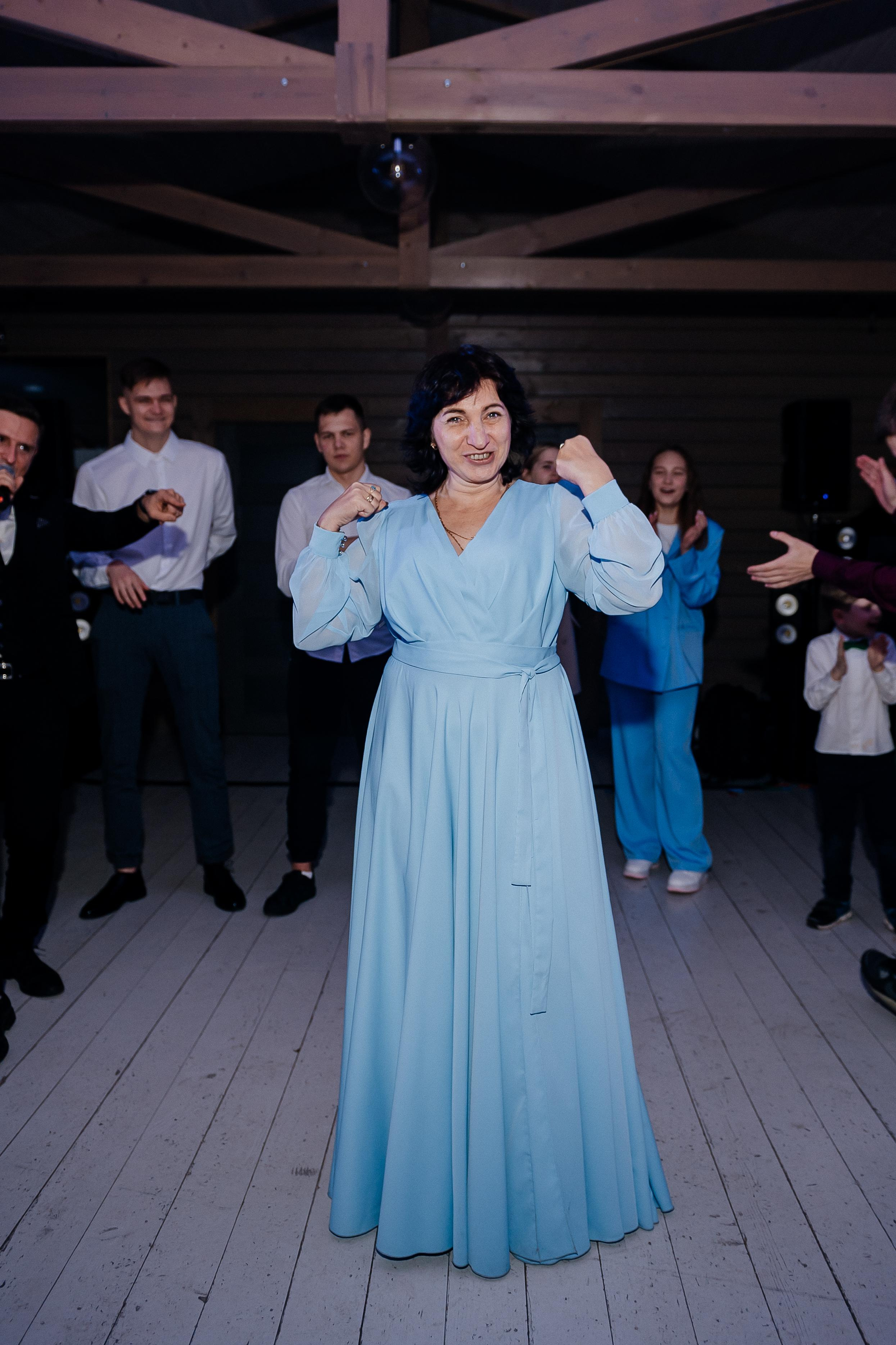 Свадебные сборы Кати и Степана в отеле Radisson Blu Olimpiyskiy. Свадебный фотограф Москва — Сергей и Татьяна