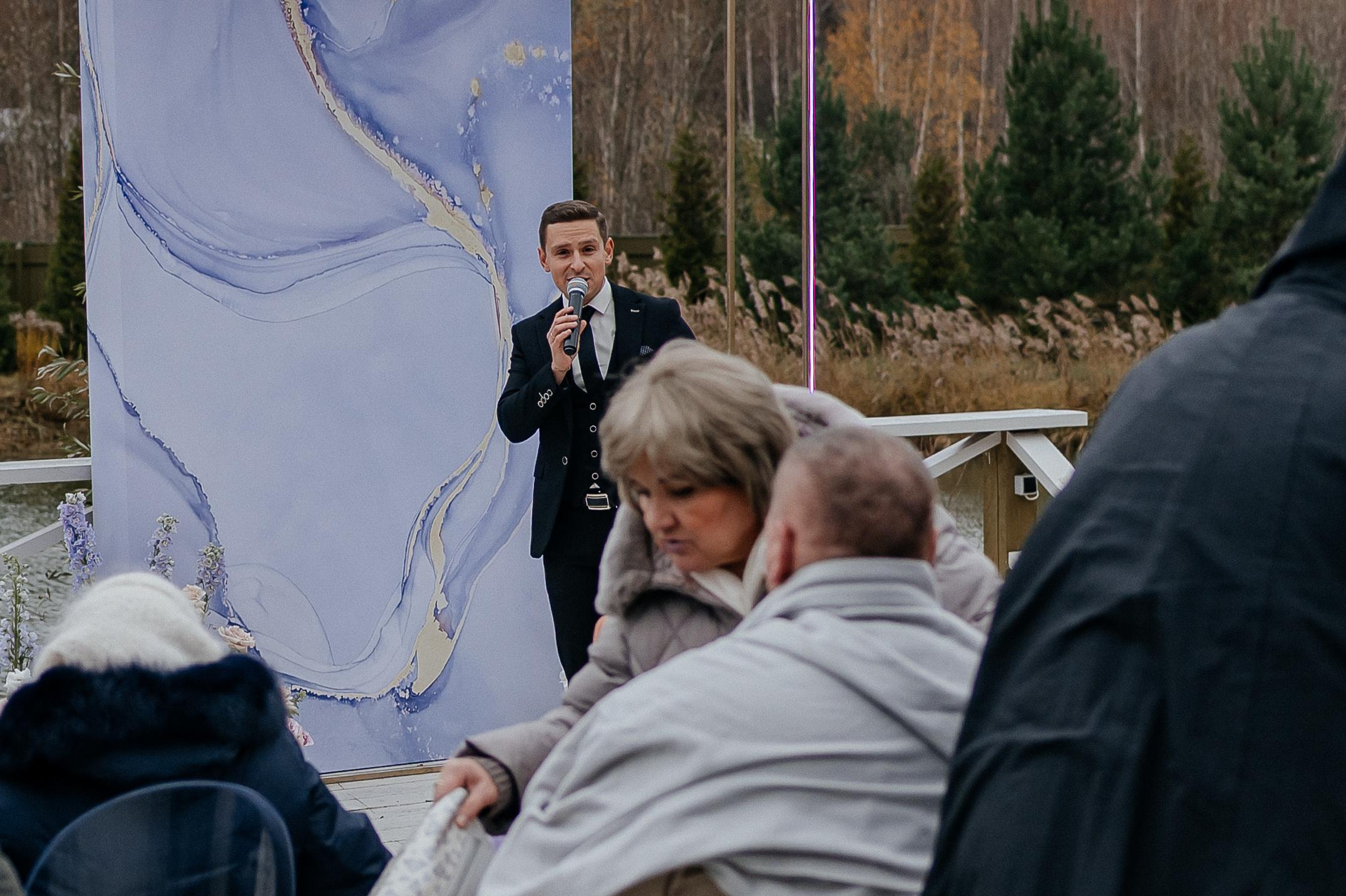 Свадебные сборы Кати и Степана в отеле Radisson Blu Olimpiyskiy. Свадебный фотограф Москва — Сергей и Татьяна