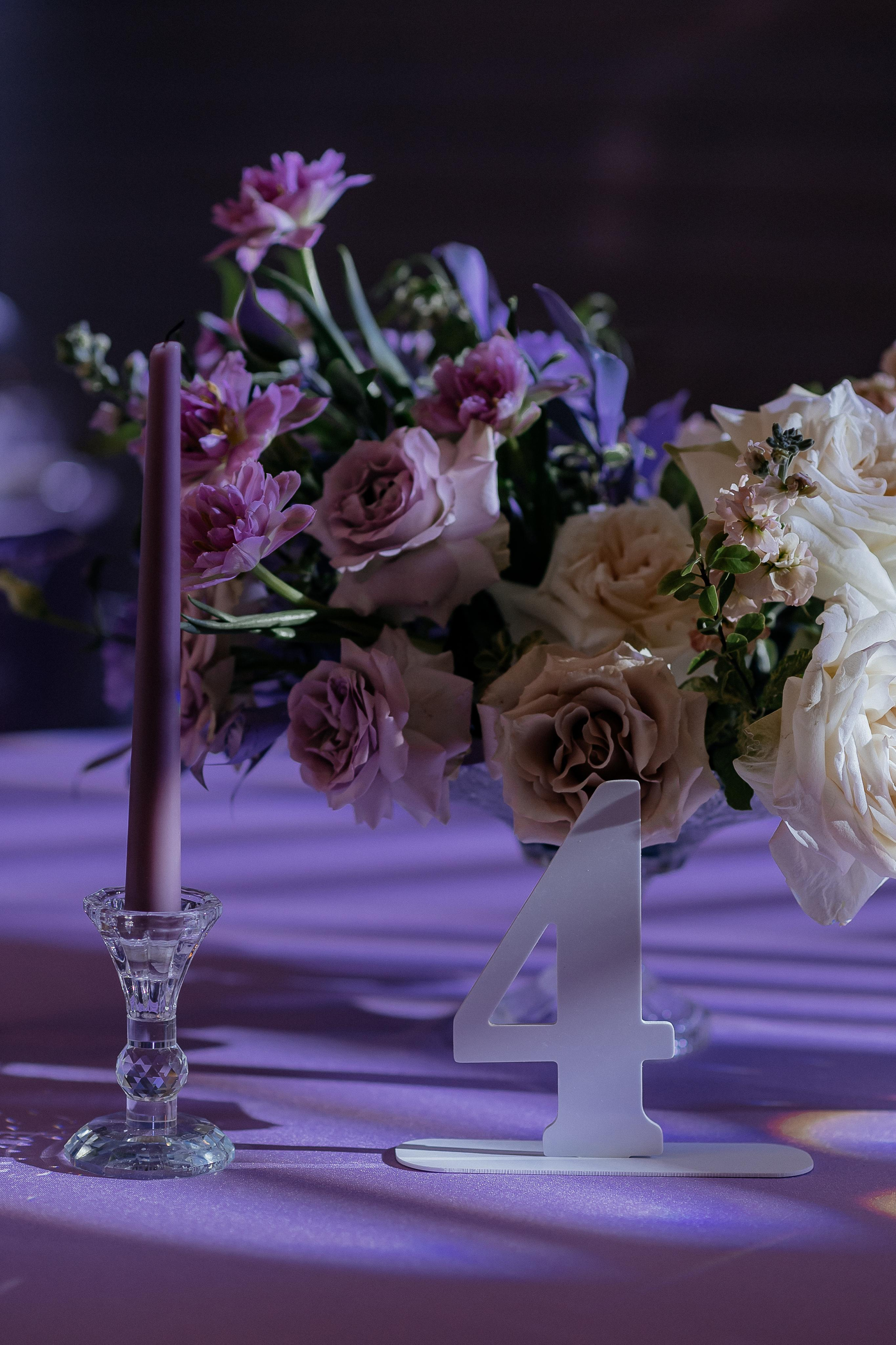 Свадебные сборы Кати и Степана в отеле Radisson Blu Olimpiyskiy. Свадебный фотограф Москва — Сергей и Татьяна