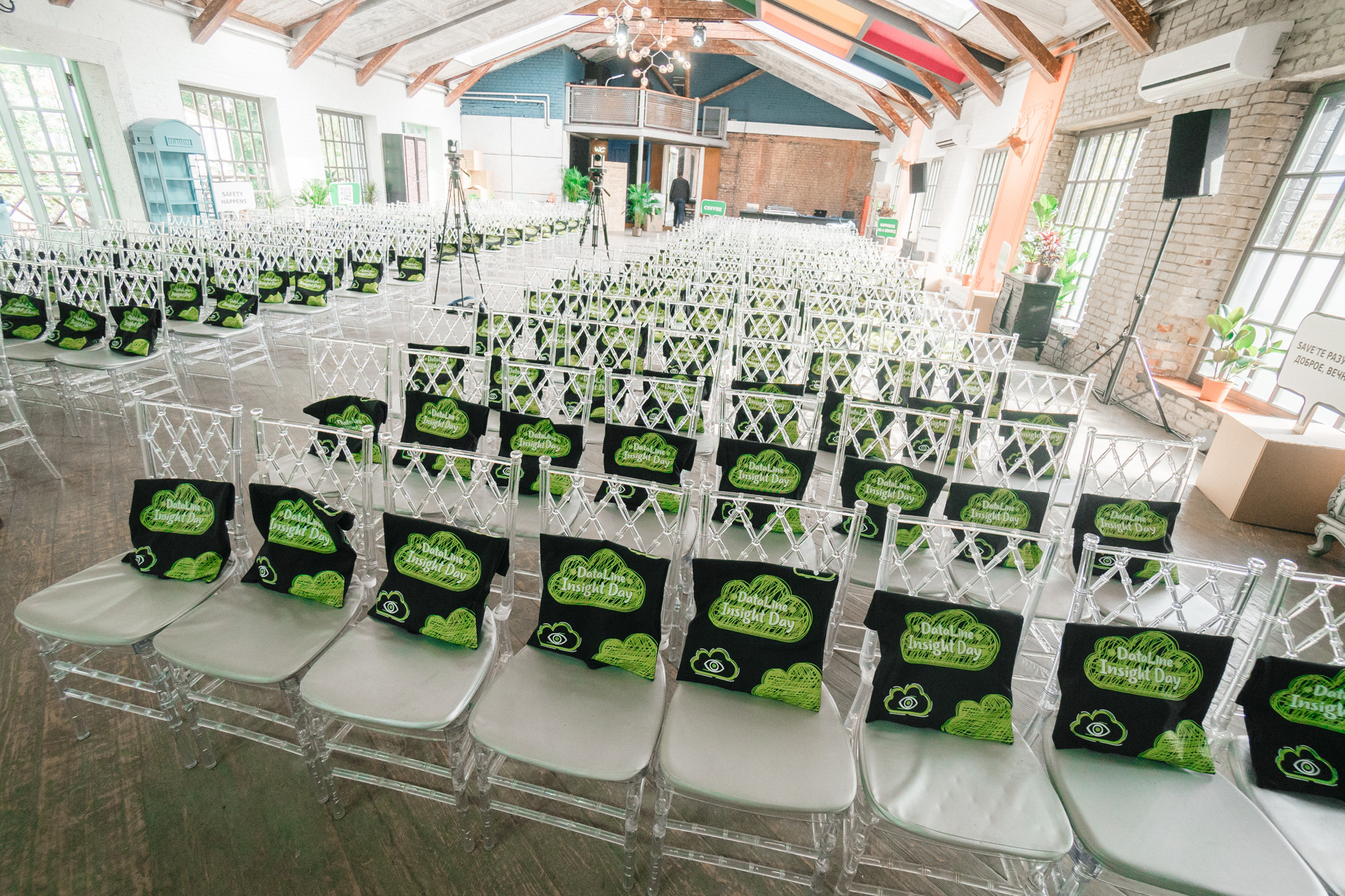 Репортаж в Loft hall 4. Свадебный фотограф Москва — Сергей и Татьяна