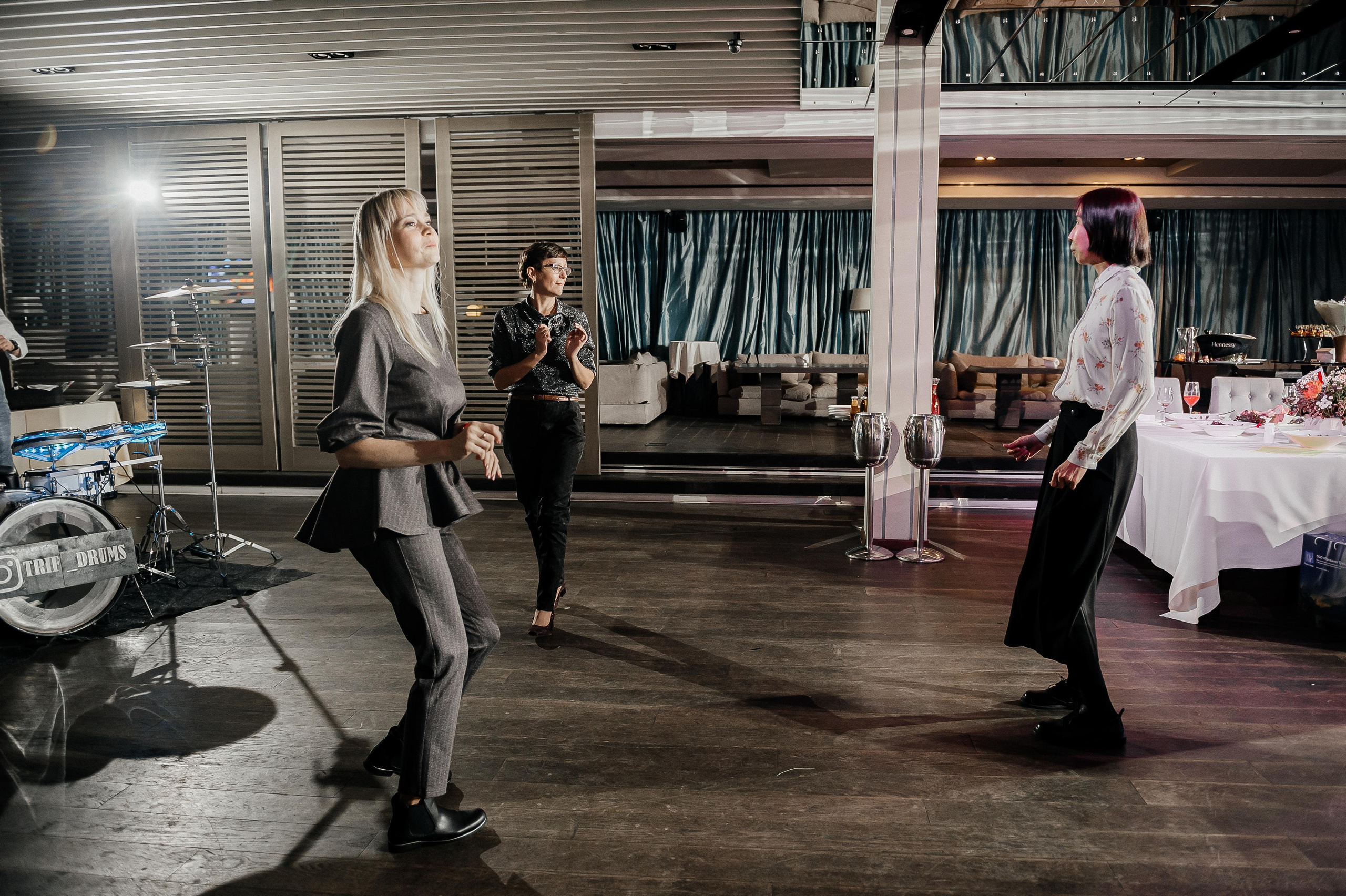 Фотосъемка корпоратива компании в Москве. Свадебный фотограф Москва — Сергей и Татьяна